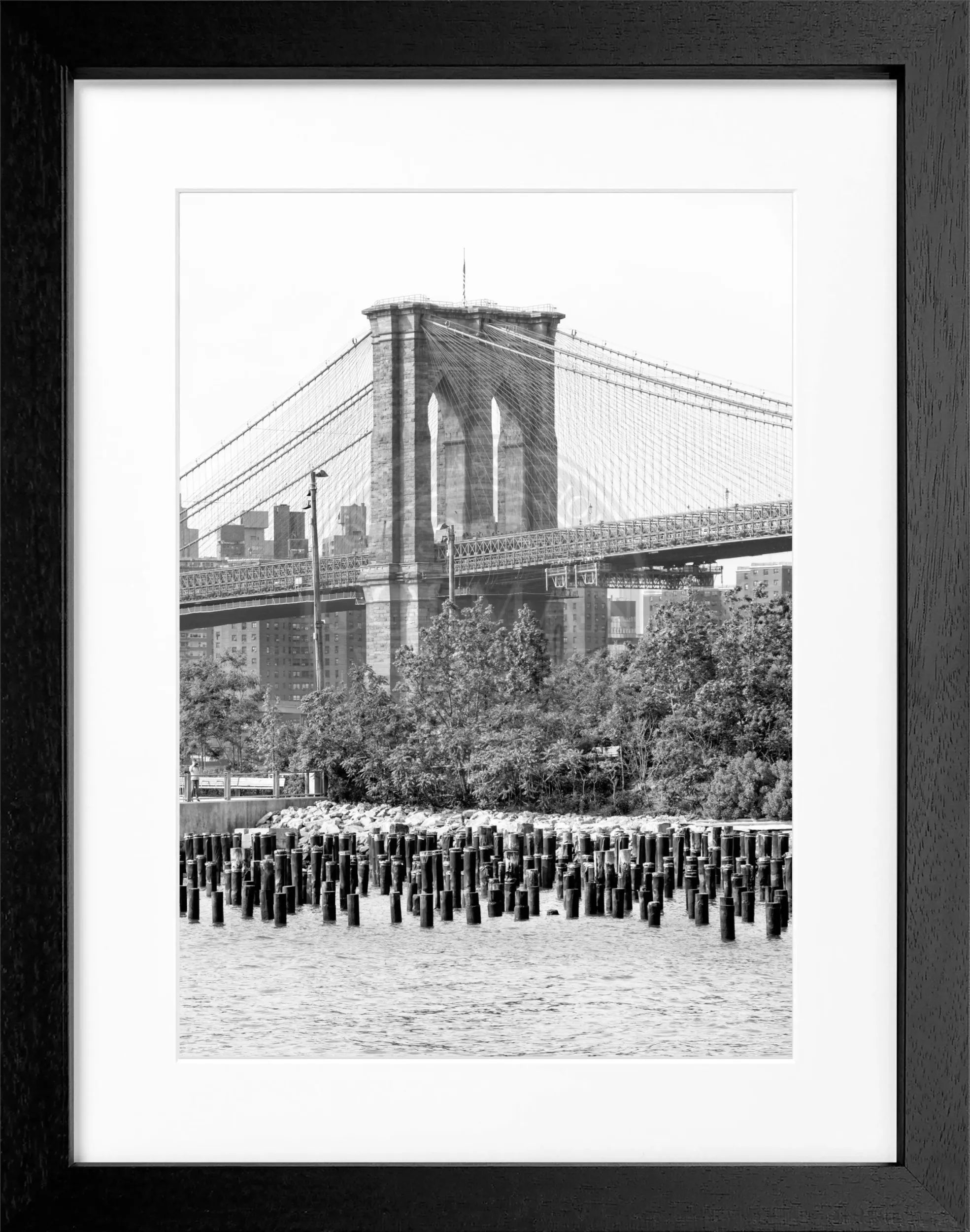 Schwarz-weiß Poster mit Rahmen von Cosman-Photocollection, New York Brooklyn Bridge, 25x31cm, Wanddekoration