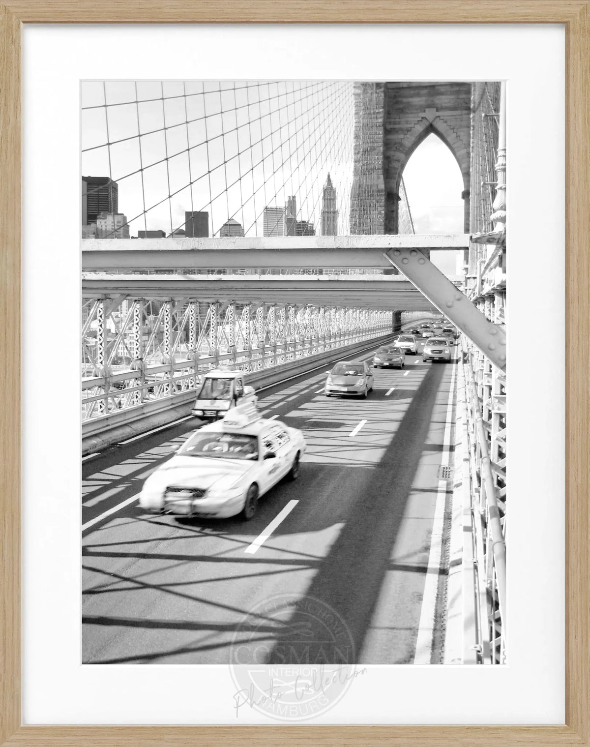 Schwarz-weiß Poster mit Rahmen von Cosman-Photocollection, New York Brooklyn Bridge, 25x31cm, Wanddekoration im urbanen Stil
