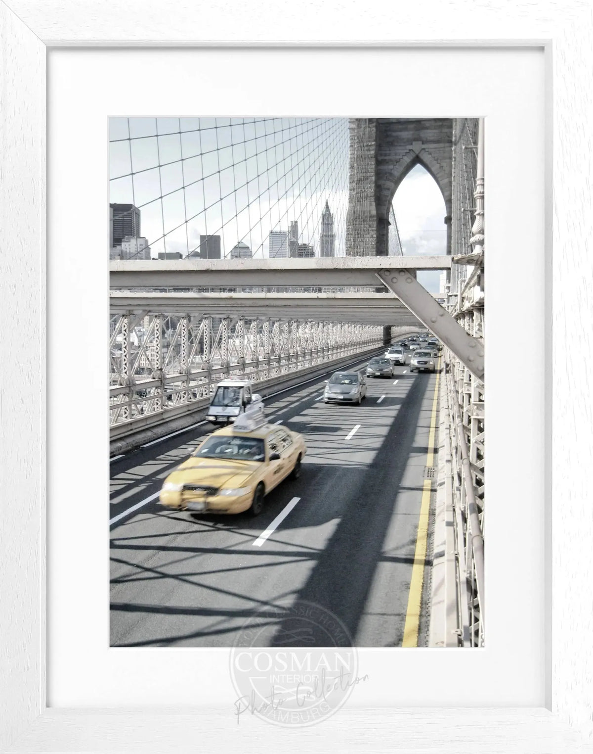 Schwarz-weiß Poster mit Rahmen, New York Brooklyn Bridge Motiv, von Cosman-Photocollection, 25x31cm.