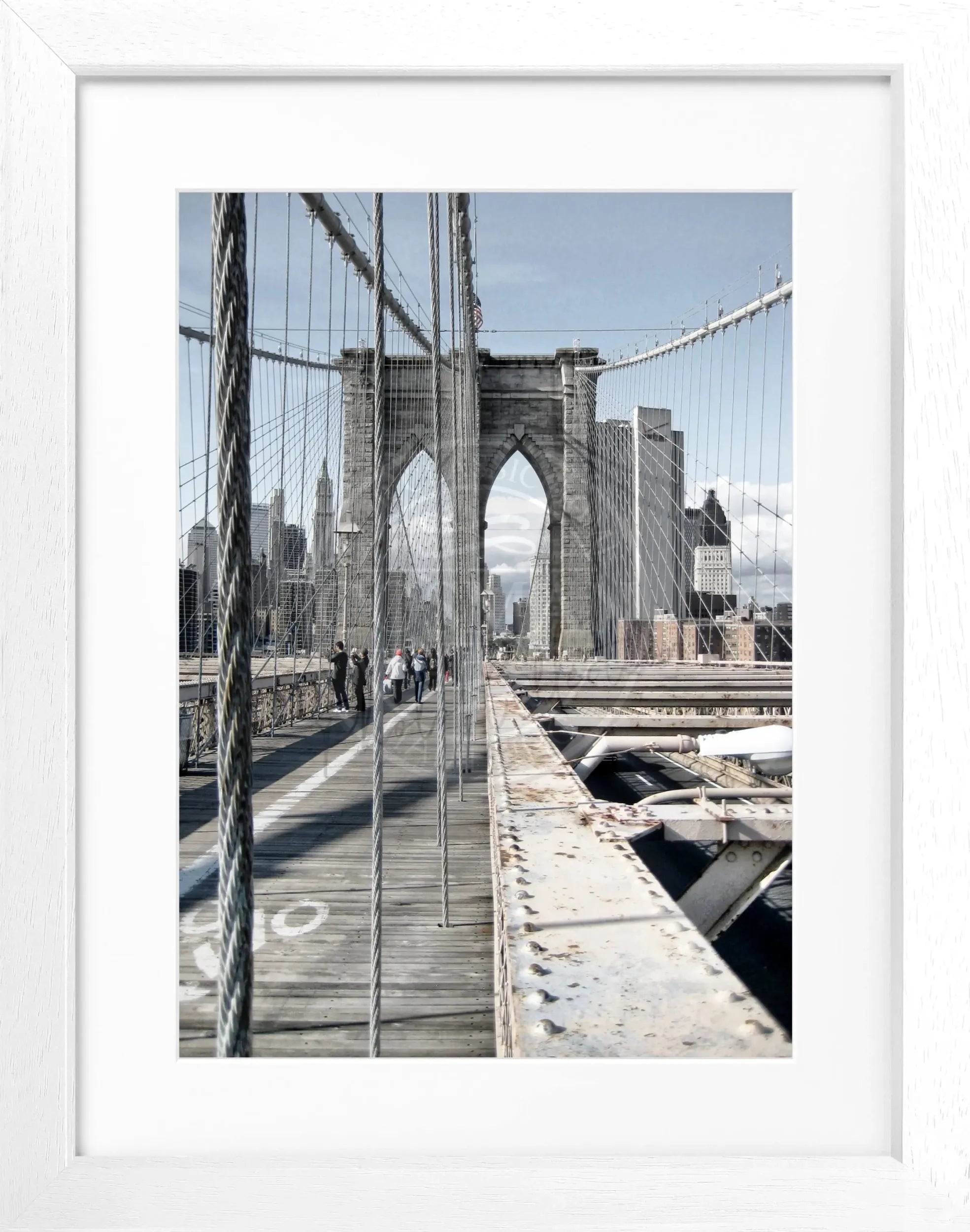 Schwarz-weiß Poster mit Rahmen, New York Brooklyn Bridge, ca. 25x31cm, von Cosman-Photocollection, urbanes Stadtmotiv