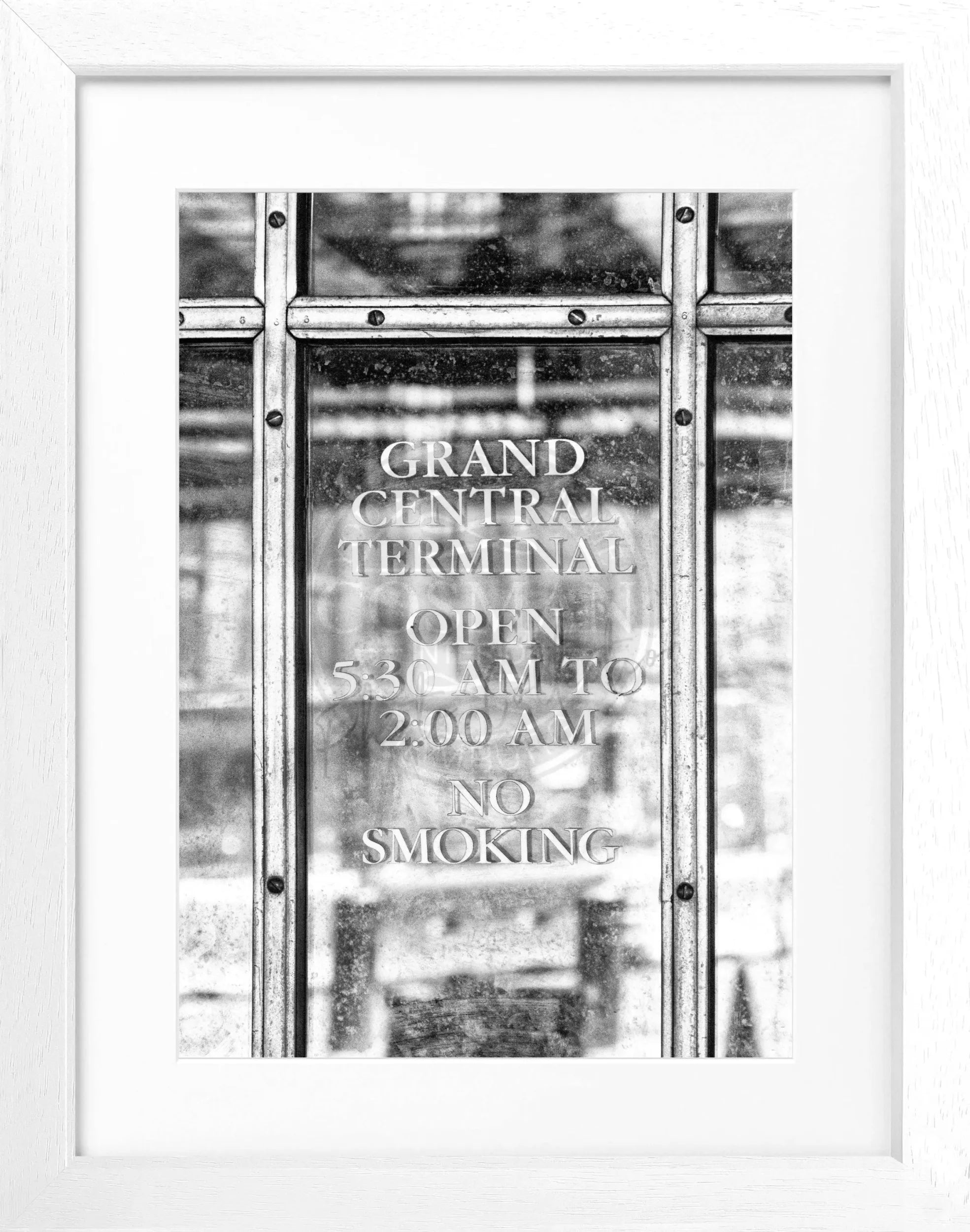 Schwarz-weiß Poster von New York Central Station mit Rahmen, 25x31 cm, von Cosman-Photocollection.