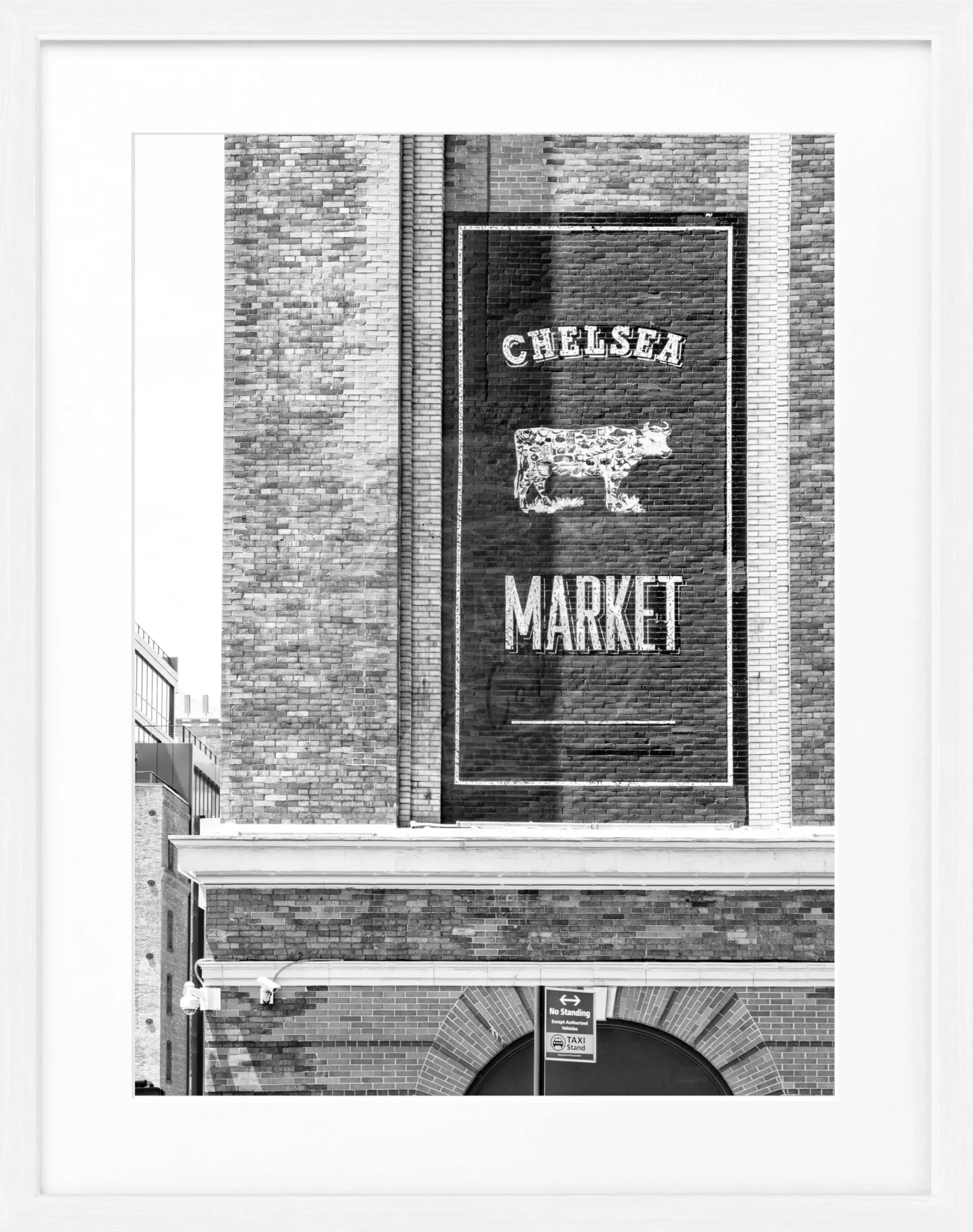 Schwarz-weiß Poster mit Rahmen von Cosman-Photocollection, New York Chelsea Market, 25x31 cm, stilvolle Wanddekoration