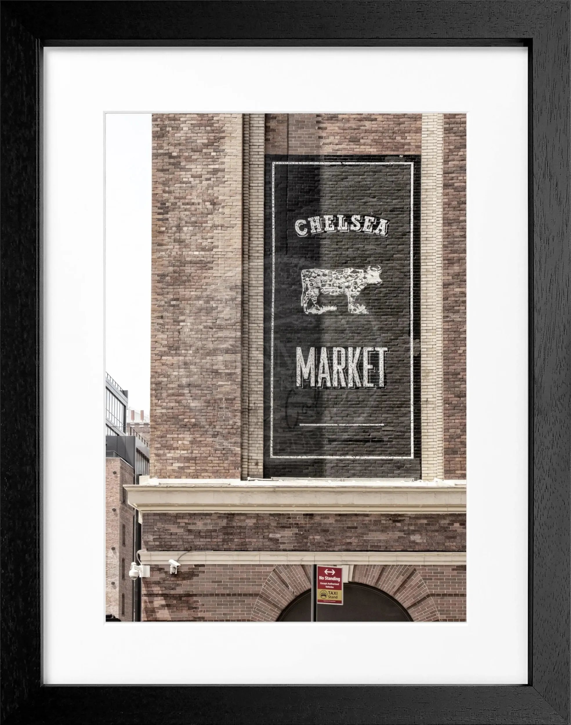 Schwarz-weiß Poster mit Rahmen, New York Chelsea Market, 25x31 cm, von Cosman-Photocollection, dekoratives Wandbild