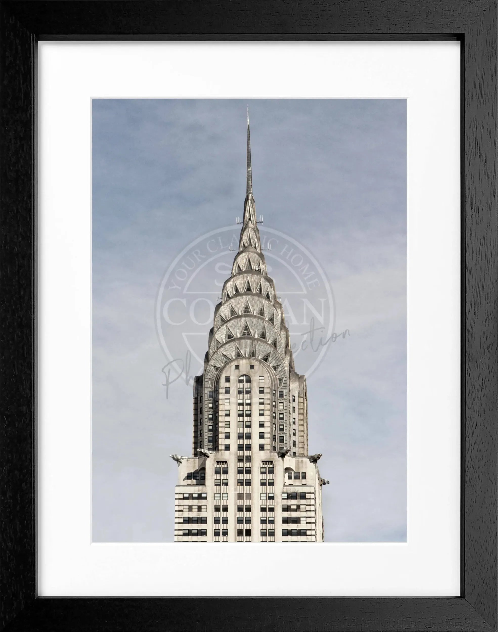 Schwarz-weißer Poster mit Rahmen, New York Chrysler Building, 25x31cm, von Cosman-Photocollection, Wanddekoration