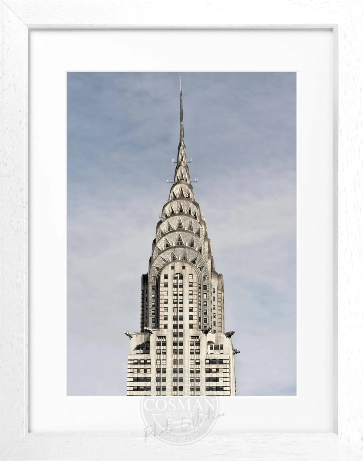 Schwarz-weiß Poster mit Rahmen von Cosman-Photocollection, zeigt das Chrysler Building in New York, Maße 25x31 cm
