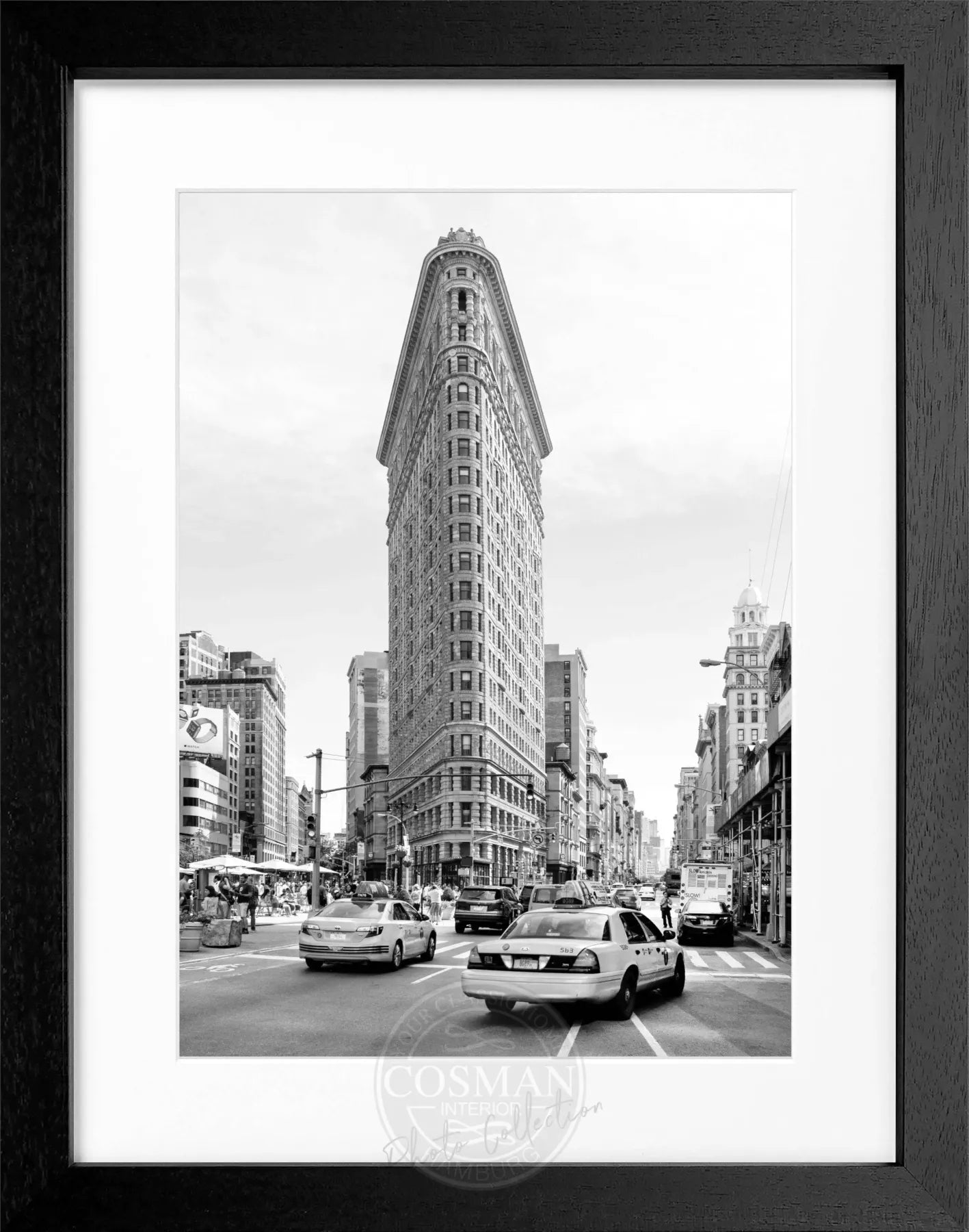 Schwarz-weiß Poster mit Rahmen, New York 'Flatiron Building', Cosman-Photocollection, 25x31cm, Wanddekoration, Stadtansicht