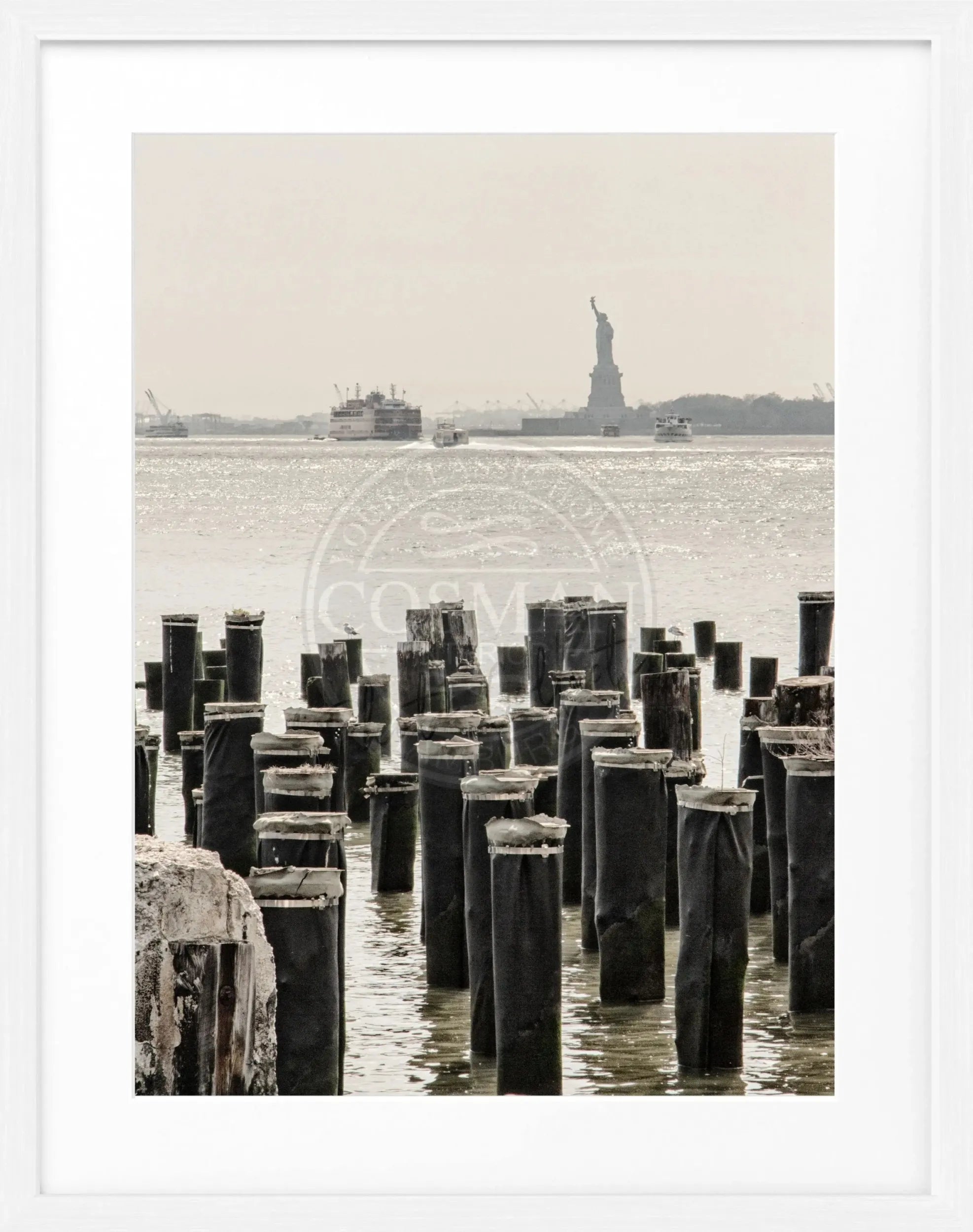 Schwarz-weißer Poster mit Rahmen von Cosman-Photocollection, Motiv von New York NY107, 25x31 cm, Wanddekoration