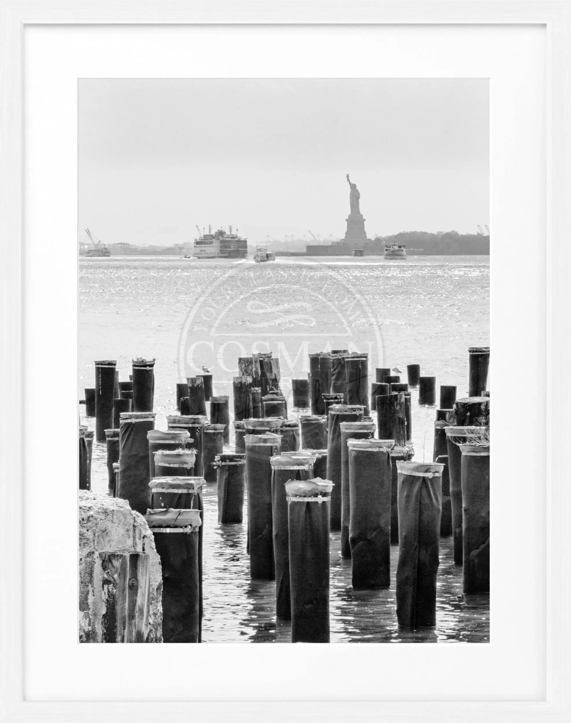 Schwarz-weiß Poster mit Rahmen von Cosman-Photocollection, Motiv von New York NY107, 25x31 cm, stilvolle Wanddekoration