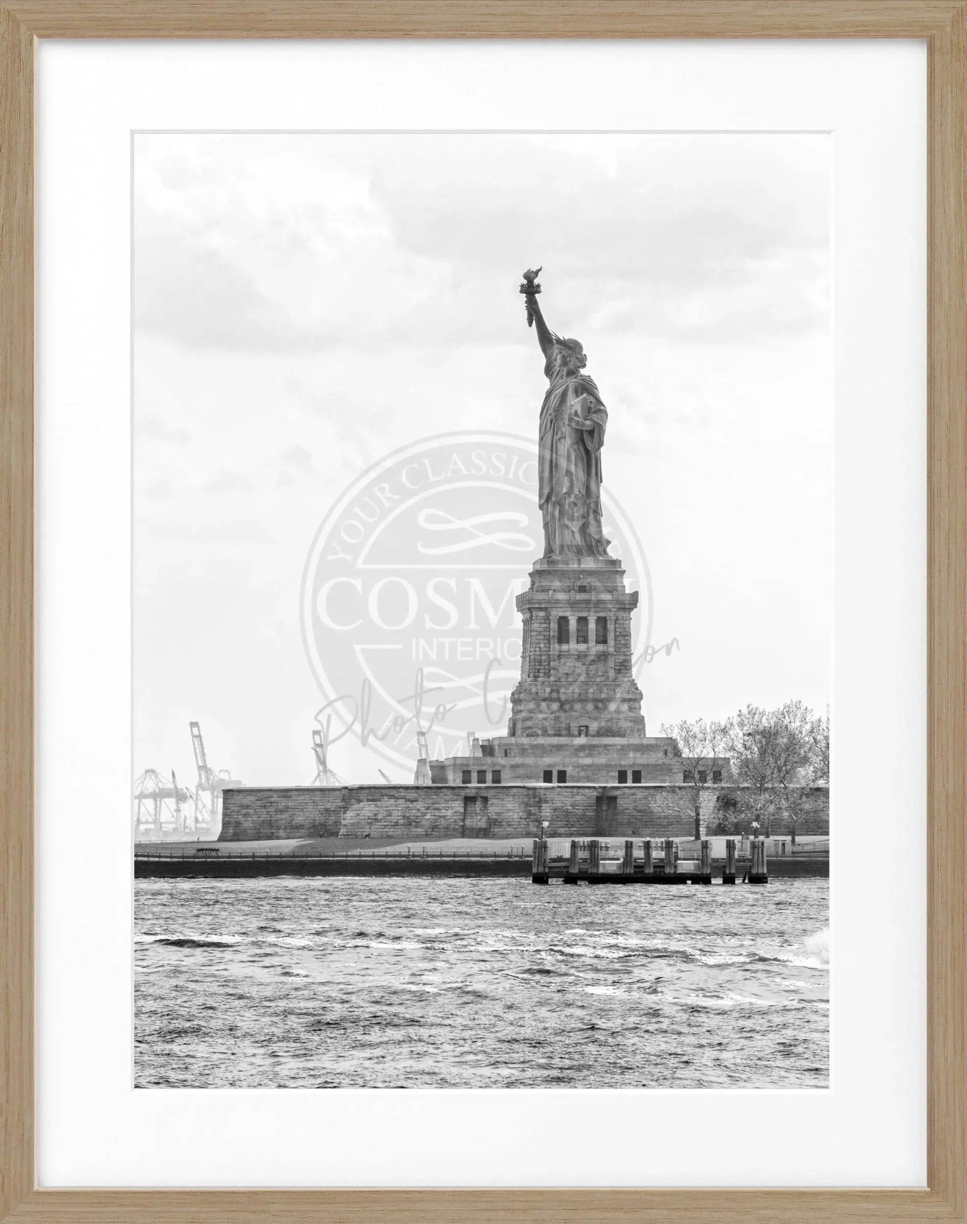 Schwarz-weiß Poster mit 5 cm Rahmen von Cosman-Photocollection, New York Stadtmotiv, Maße 25x31 cm, Wanddekoration