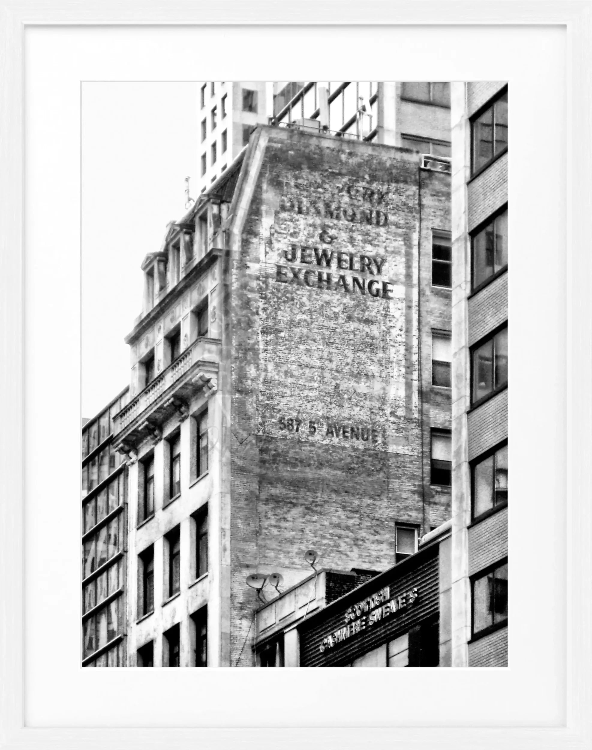 Schwarz-weiß Poster mit Rahmen von New York NY33A, 25x31cm, von Cosman-Photocollection, urbanes Stadtbild, Wanddekoration