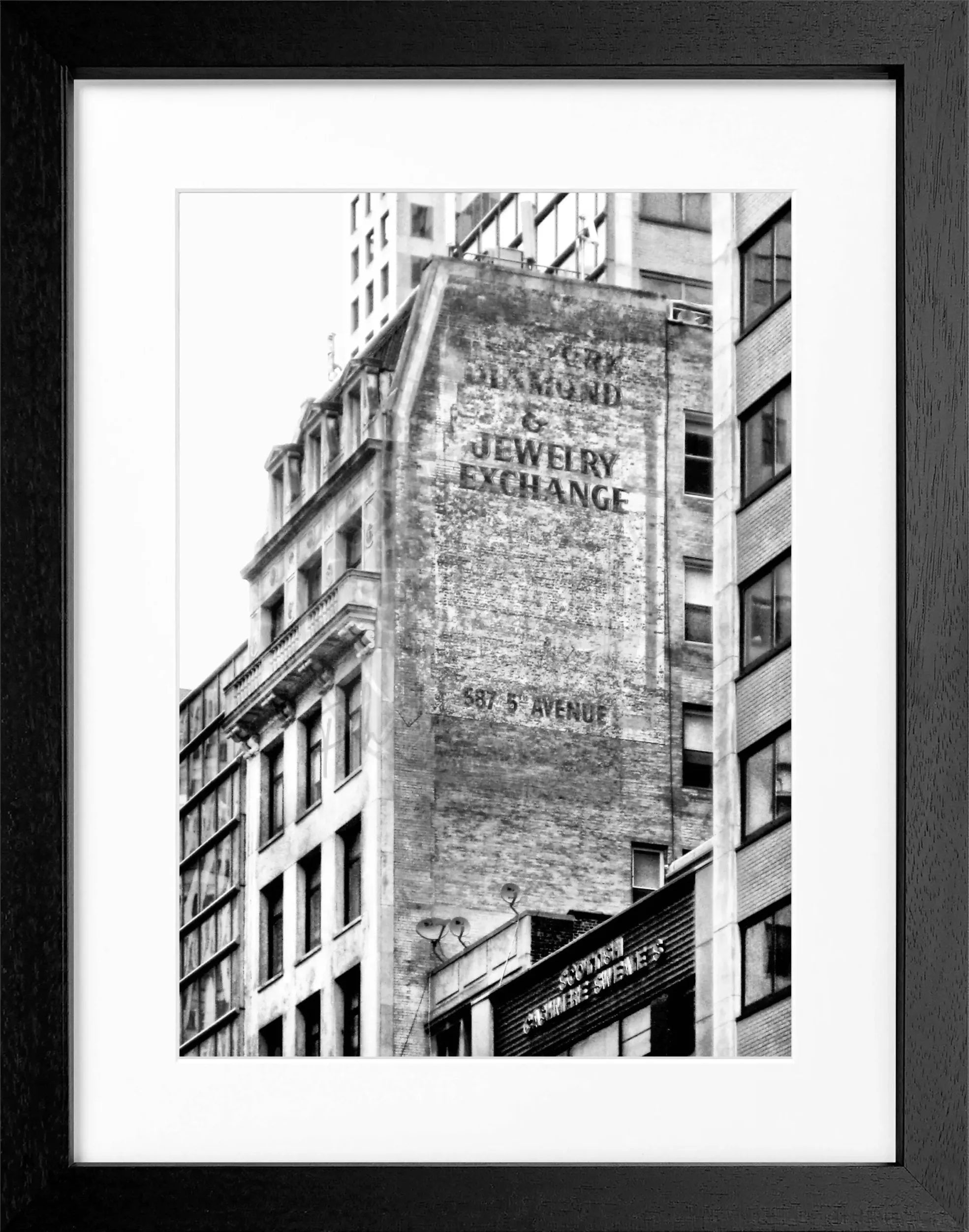 Schwarz-weiß Poster mit Rahmen von New York NY33A, 25x31cm, von Cosman-Photocollection, dekoratives Wandbild