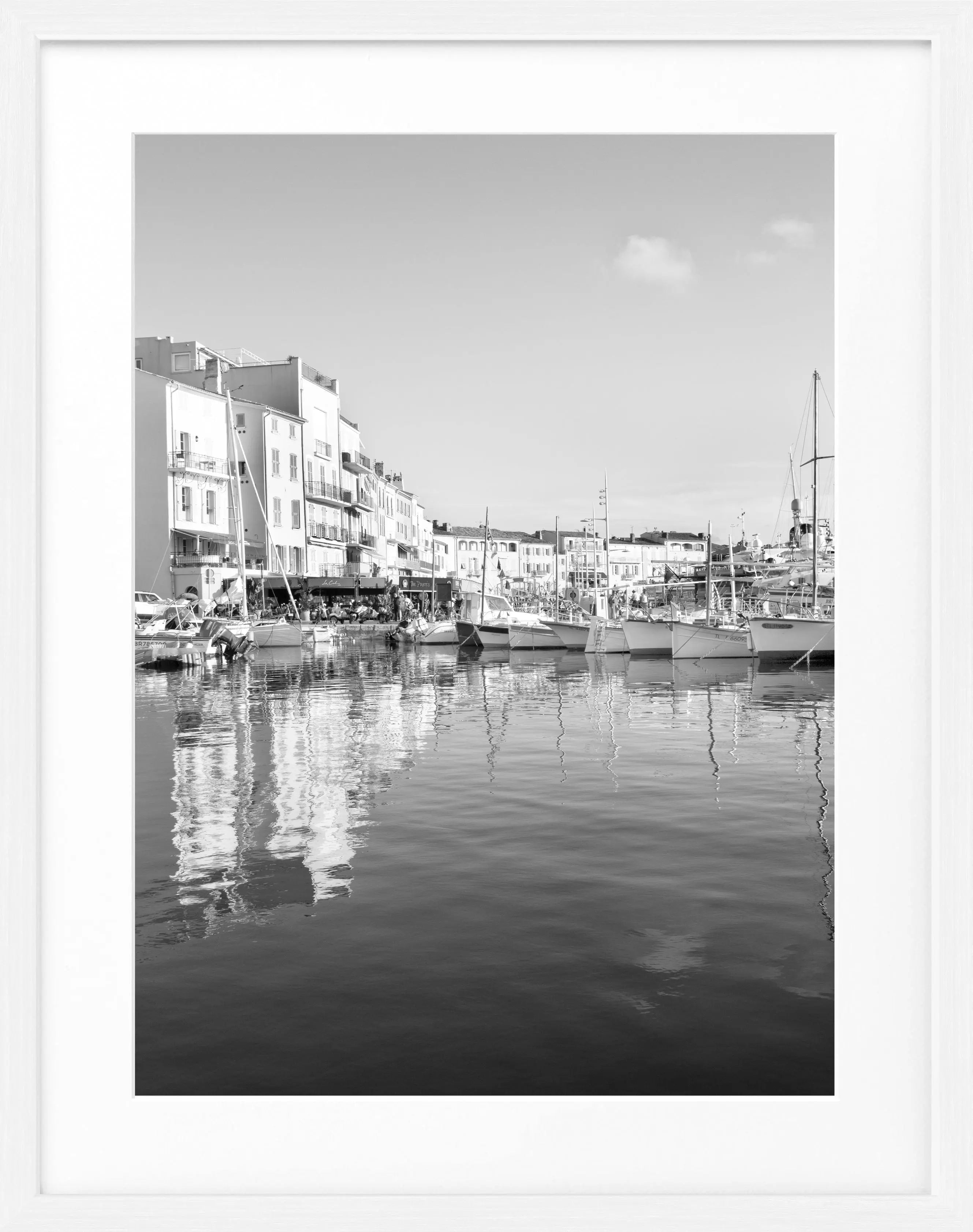 Schwarzes und weißes Poster mit Rahmen, Saint Tropez Hafen, Cosman-Photocollection, 25x31 cm, romantische Meeresansicht
