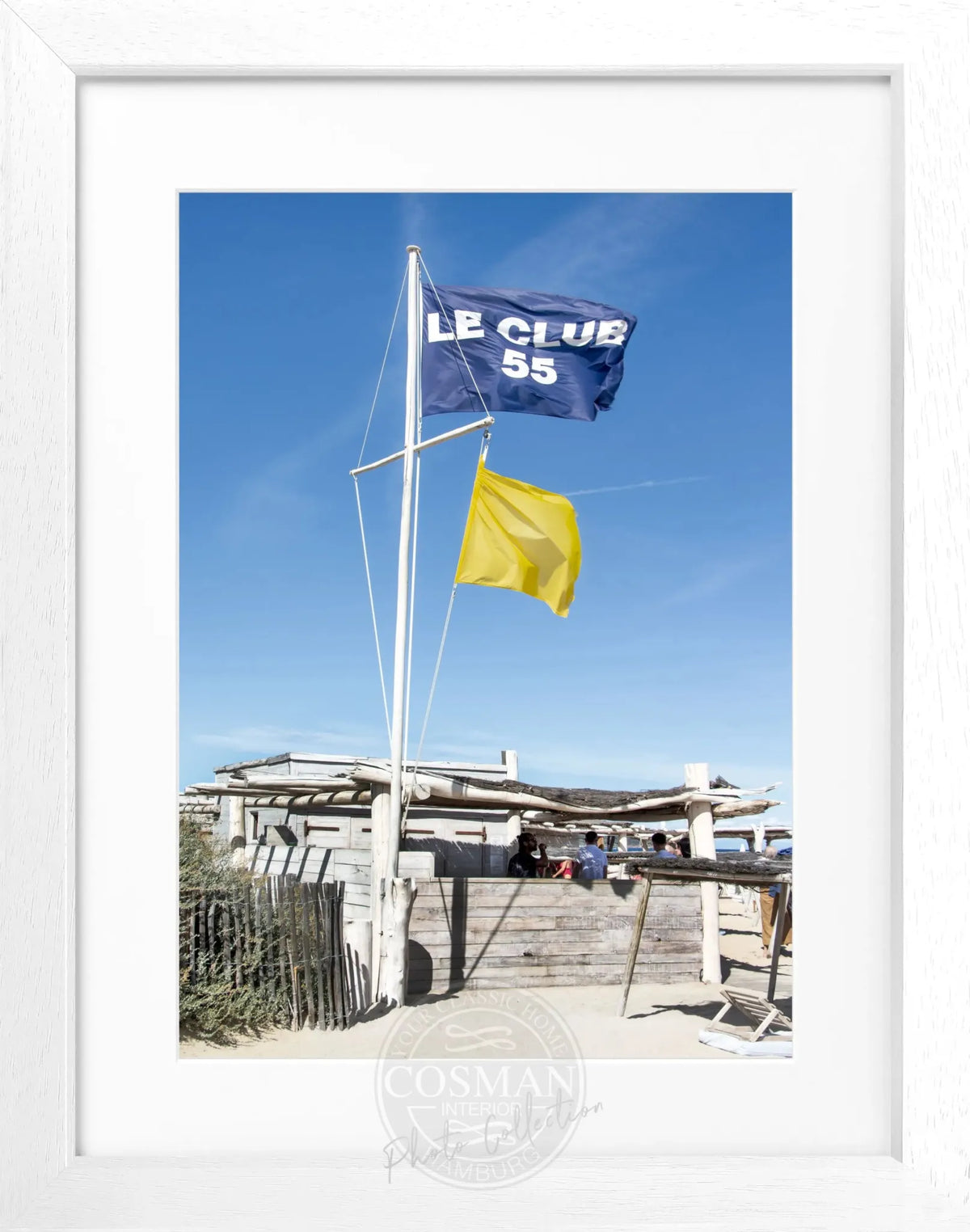 Schwarz-weiß Poster mit Rahmen, Saint Tropez ’Le Club 55’ Motiv, von Cosman-Photocollection, 25x31 cm, Wanddekoration