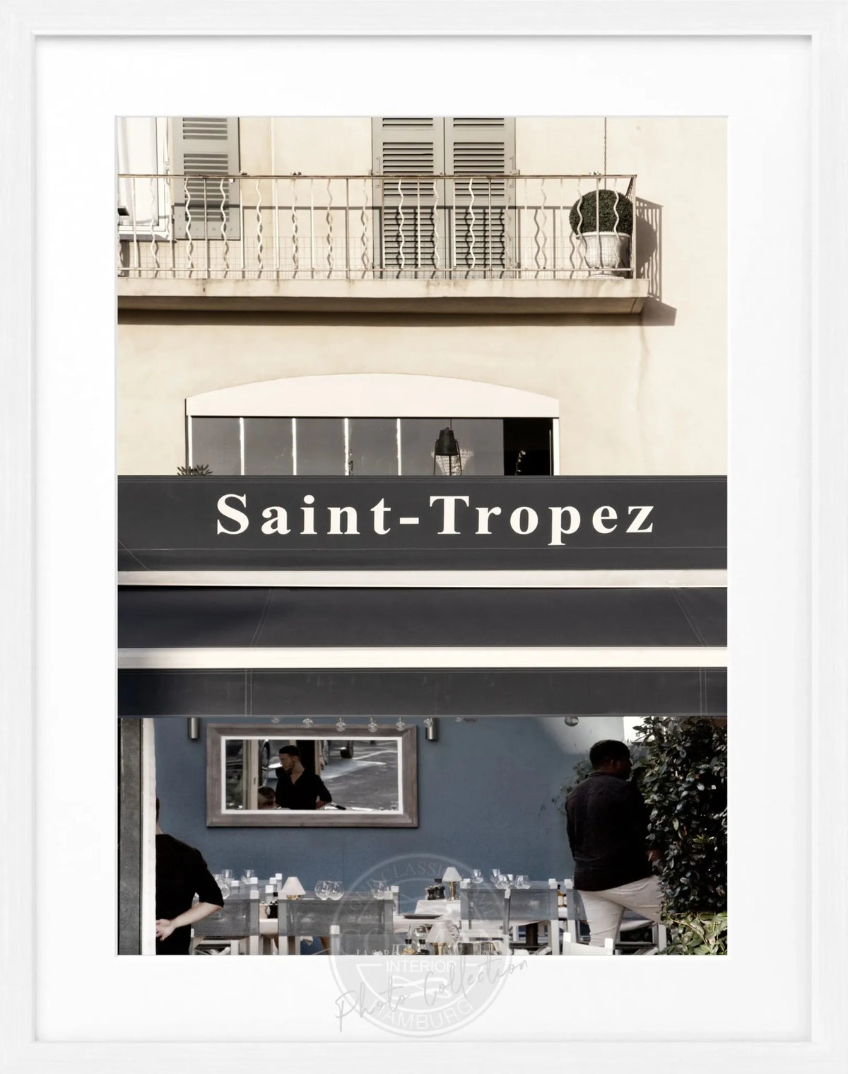 Schwarz-weiß Poster mit Rahmen von Saint Tropez, ca. 25x31 cm, von Cosman-Photocollection, dekoratives Wandbild.
