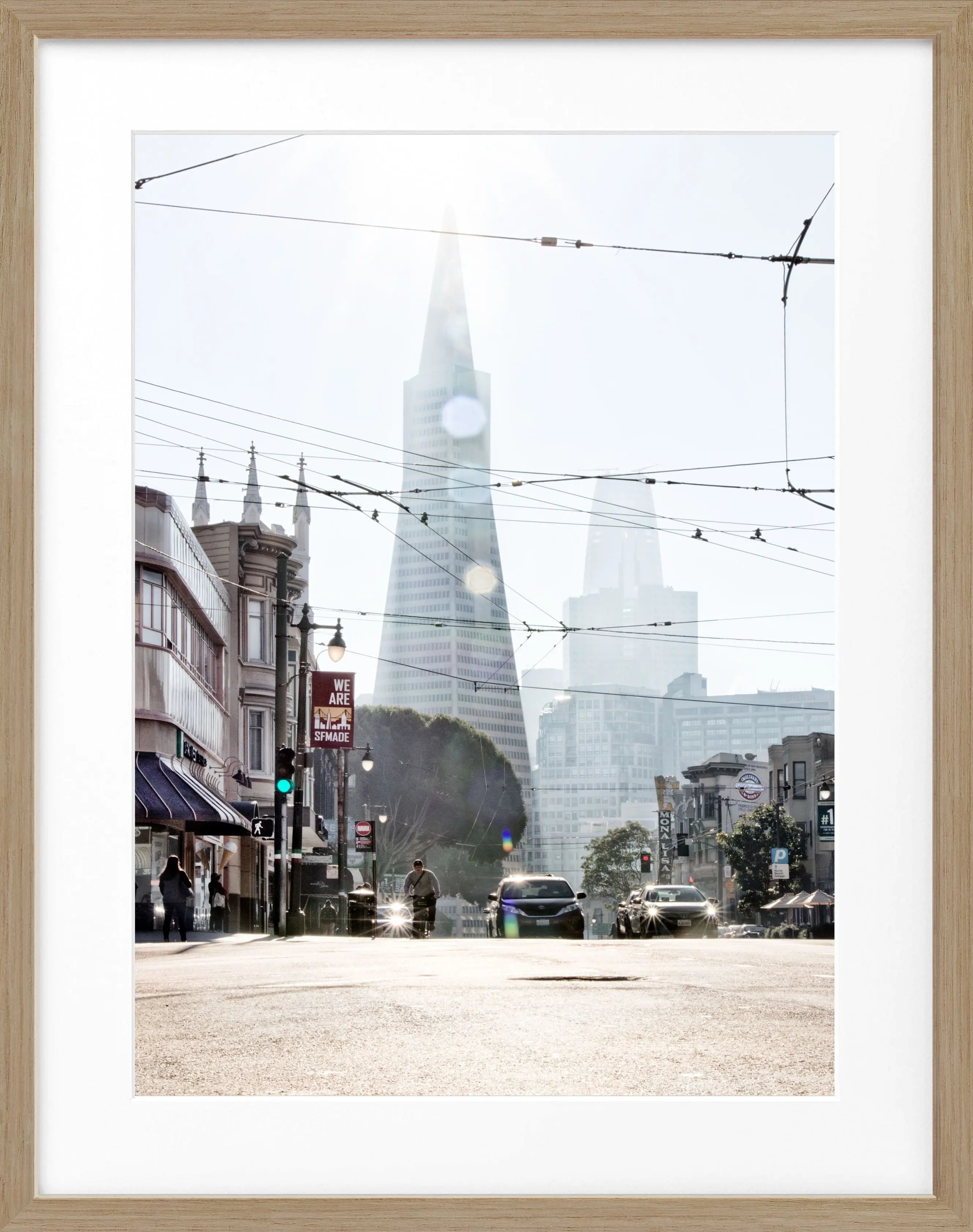 Schwarz-weiß Poster mit Rahmen von Cosman-Photocollection, San Francisco Transamerica Pyramid, Motiv 25x31cm