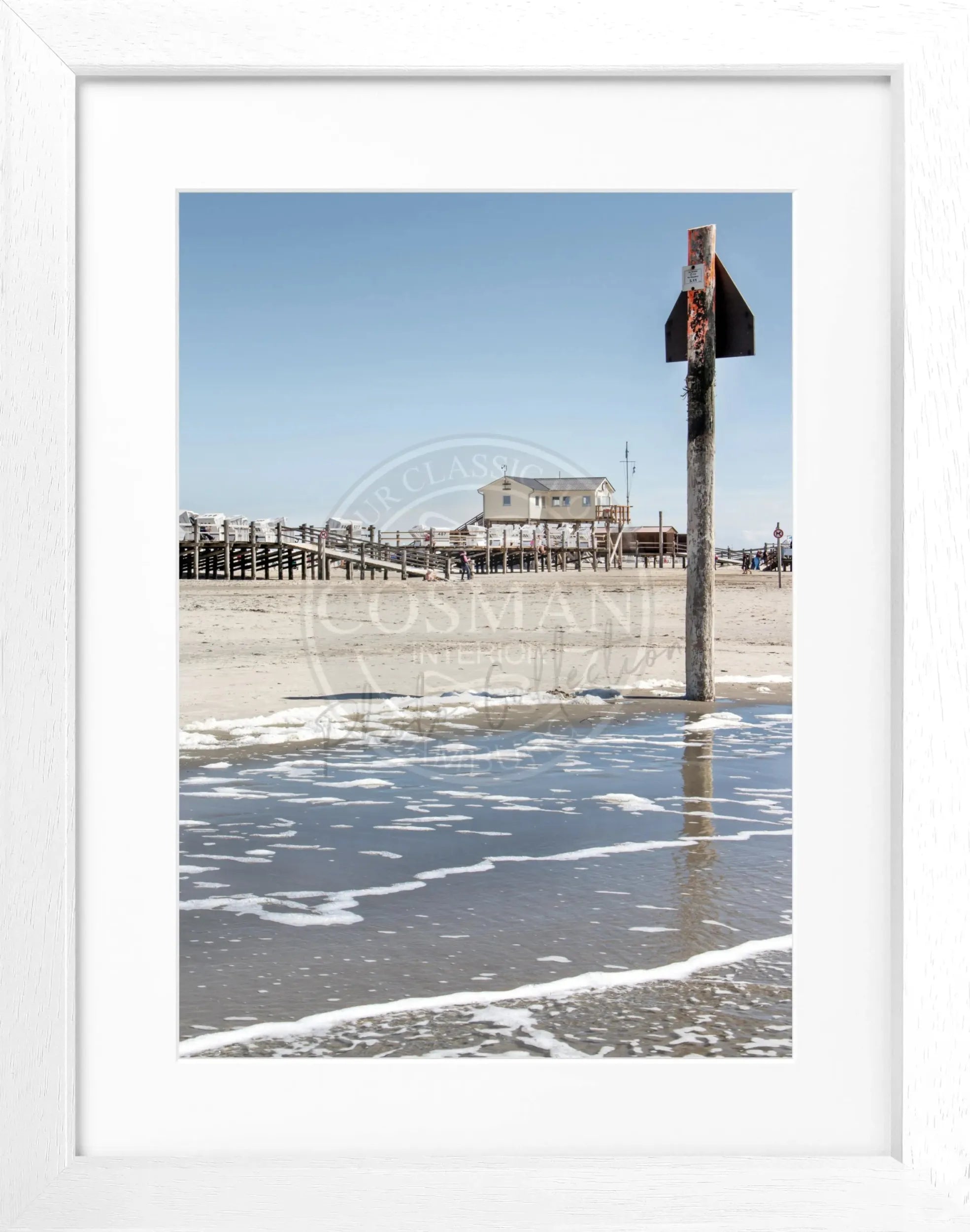 Schwarz-weiß Poster mit Rahmen, Sankt Peter Ording "Beach House" von Cosman-Photocollection, 25x31 cm, Strandmotiv