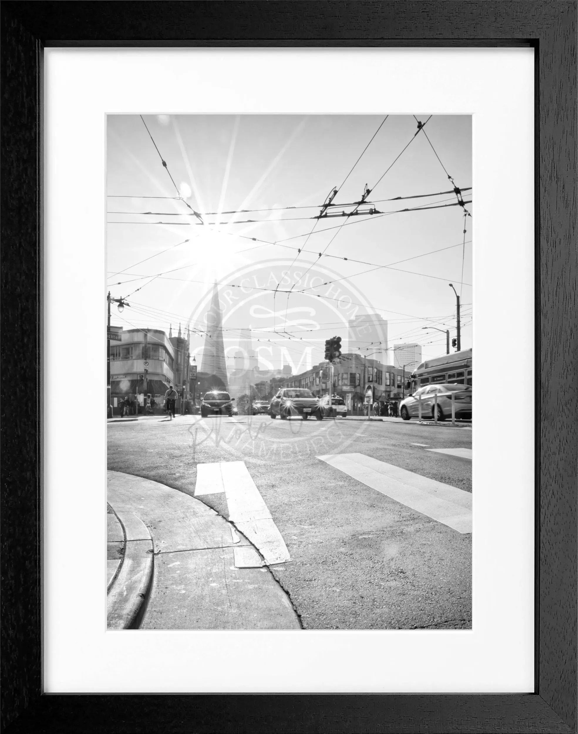 Schwarz-weiß Poster mit Rahmen von Cosman-Photocollection, Skyline von San Francisco, 25x31 cm, urbanes Stadtbild