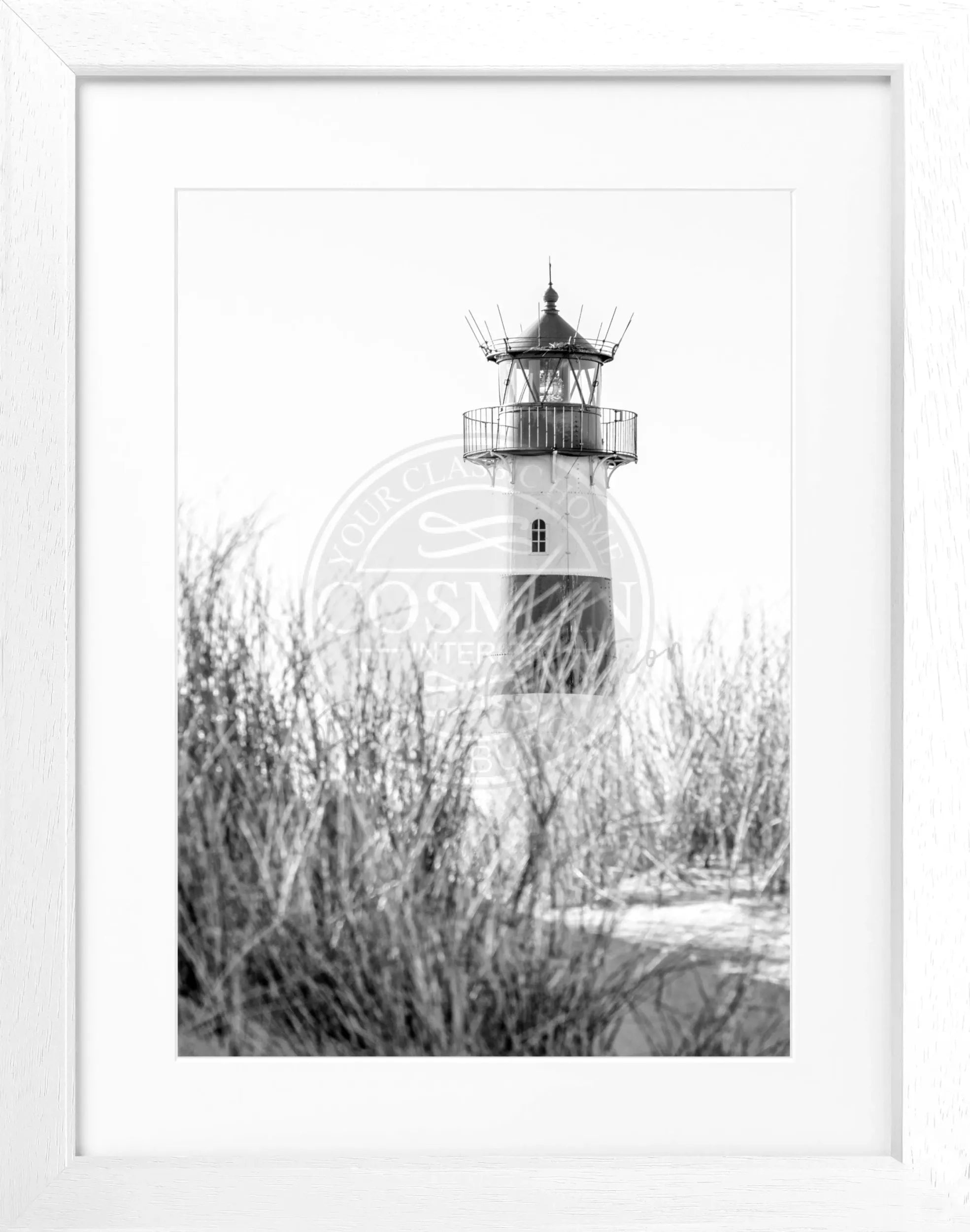 Schwarz-weiß Poster mit Rahmen, zeigt den Leuchtturm 'List' auf Sylt, von Cosman-Photocollection, ca. 25x31 cm