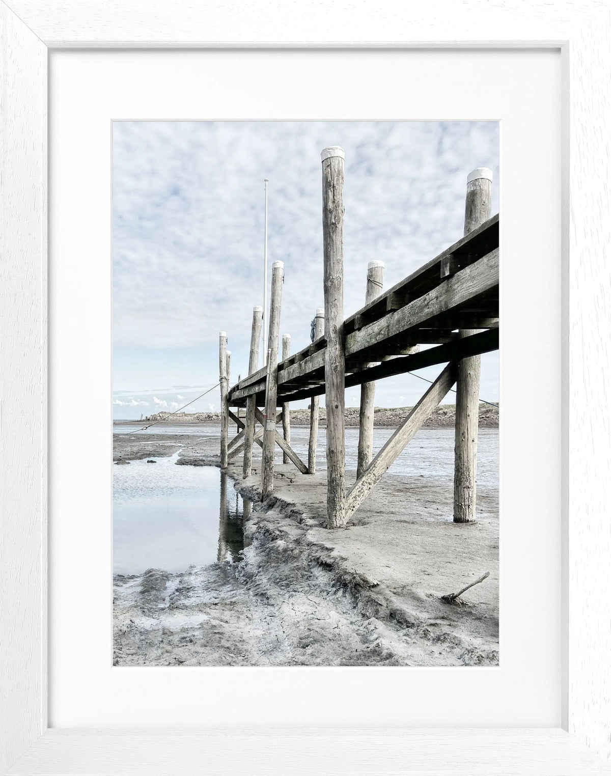 Schwarz-weiß Poster mit Rahmen von Sylt Rantum Hafen von Cosman-Photocollection, 25x31 cm, maritime Strand- und Hafenmotiv