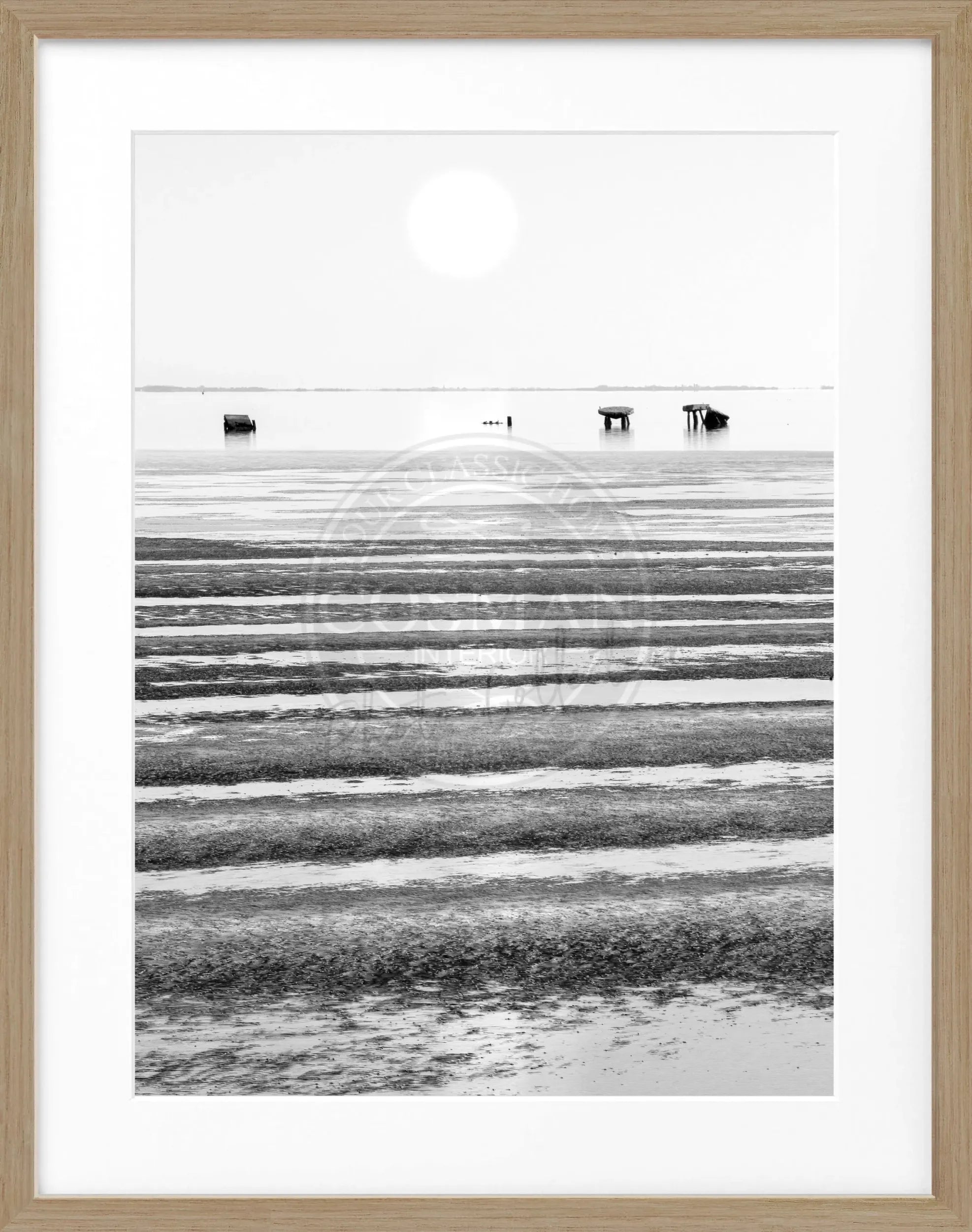 Schwarz-weiß Poster mit Rahmen ’Wattenmeer’ Sylt von Cosman-Photocollection, 25x31cm, Meereslandschaft, Wanddekoration