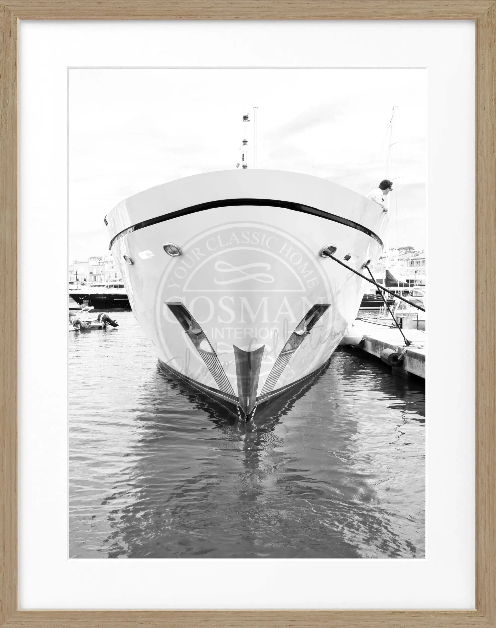Schwarz-weiß Poster mit Rahmen, Motiv einer Yacht in Saint Tropez, von Cosman-Photocollection, 25x31 cm, stilvolle Wanddekoration
