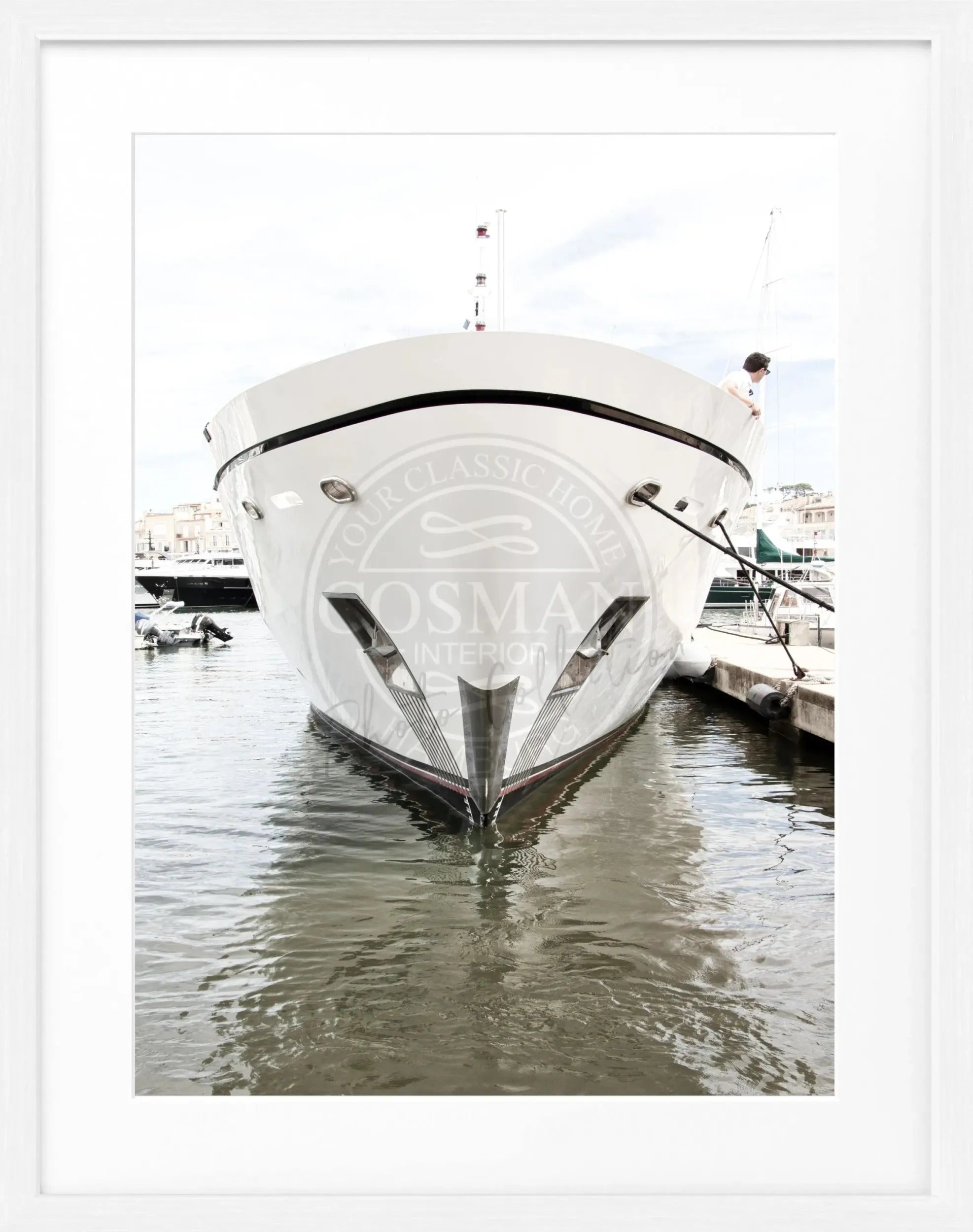 Schwarz-weiß Poster mit Rahmen von Cosman-Photocollection, Motiv einer Yacht in Saint Tropez, 25x31 cm, elegantes Wandschmuck