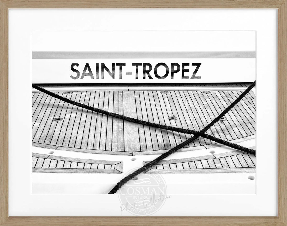 Schwarz-weiß Poster mit Rahmen, Boot im Hafen von Saint Tropez, Cosman-Photocollection, 31x25cm, maritime Dekoration