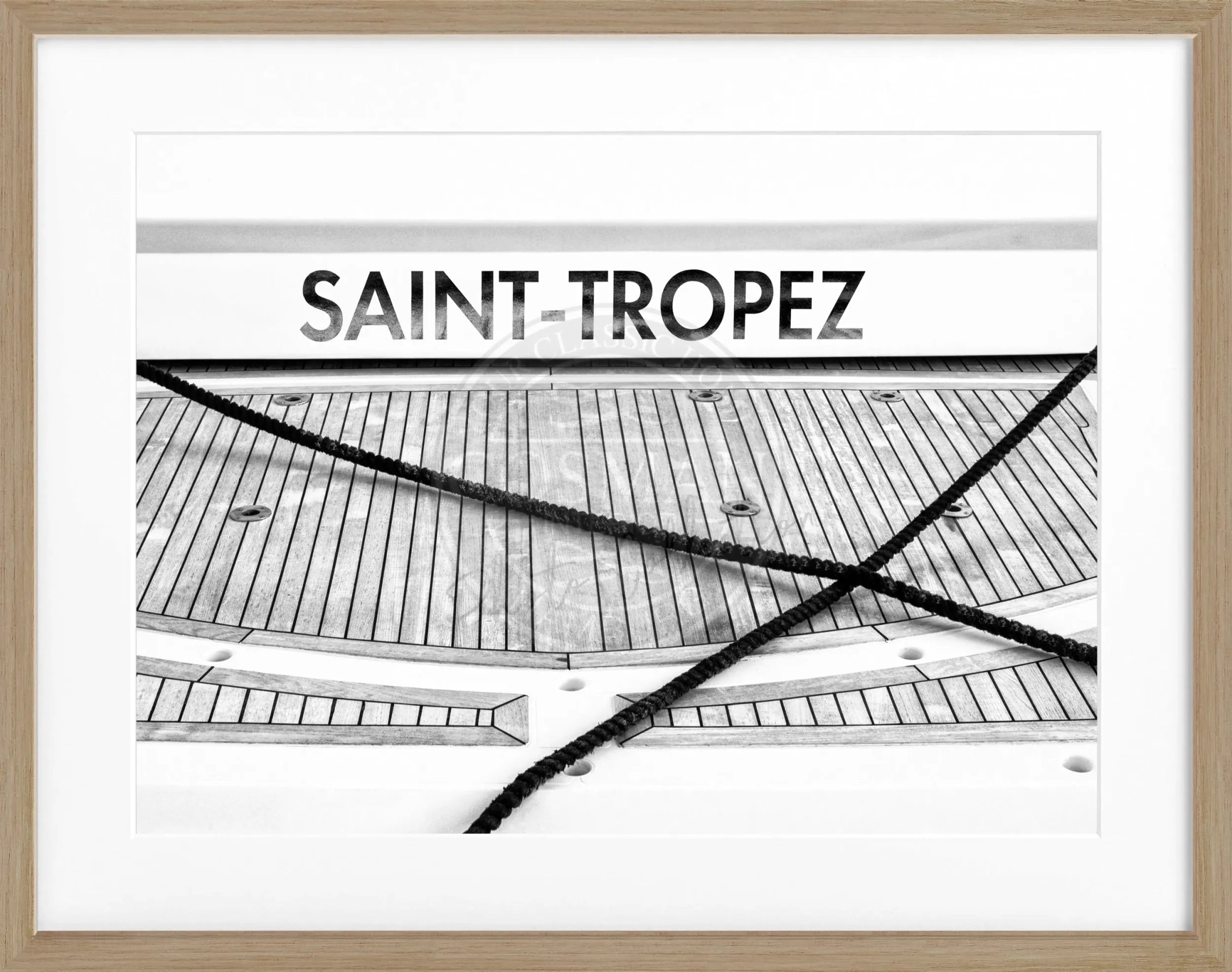 Schwarz-weiß Poster mit Rahmen, Boot im Hafen von Saint Tropez, Cosman-Photocollection, 31x25cm, maritime Dekoration
