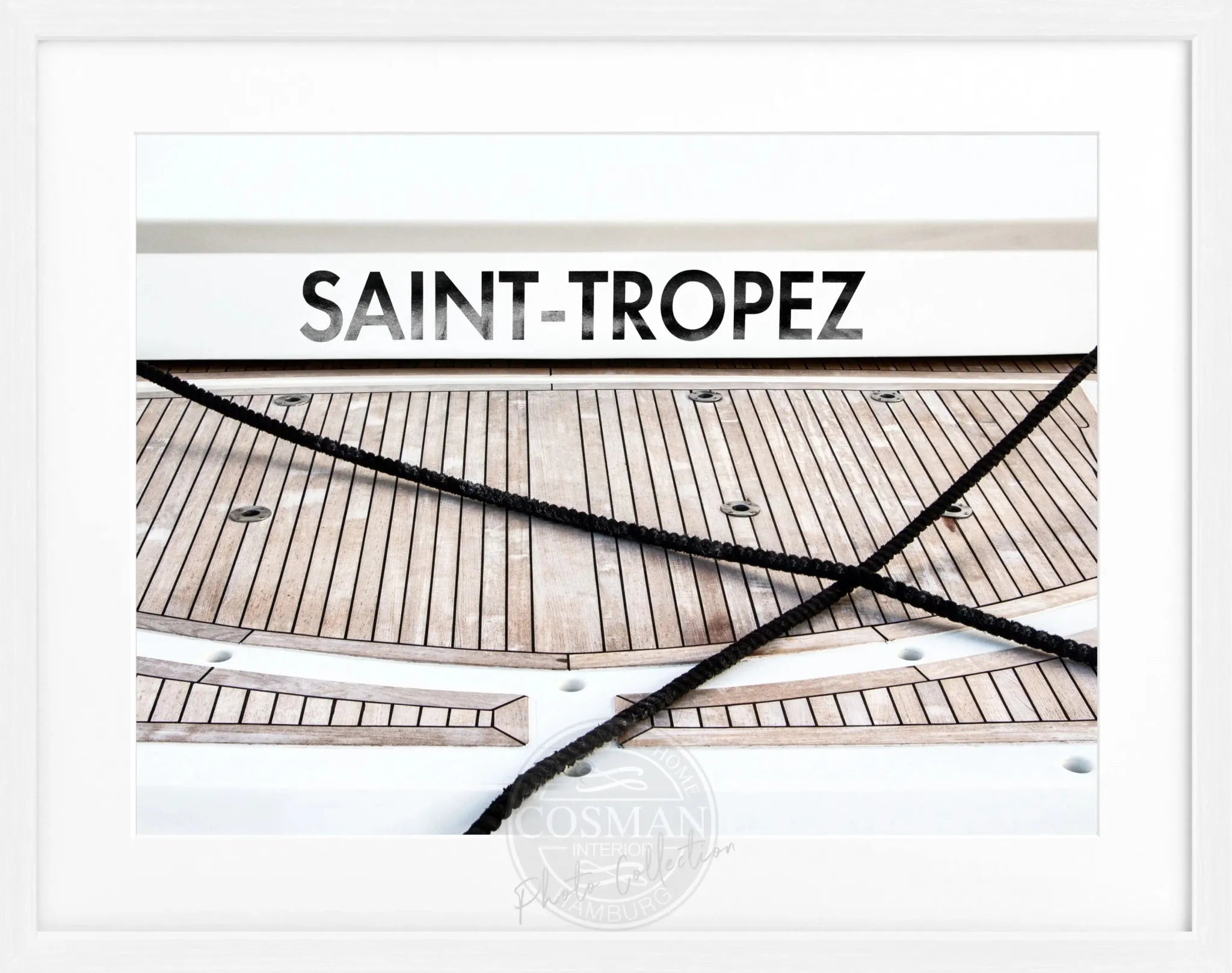 Schwarz-weiß Poster mit Rahmen ’Boot Hafen’ Saint Tropez, Cosman-Photocollection, 31x25 cm, maritimes Hafenmotiv