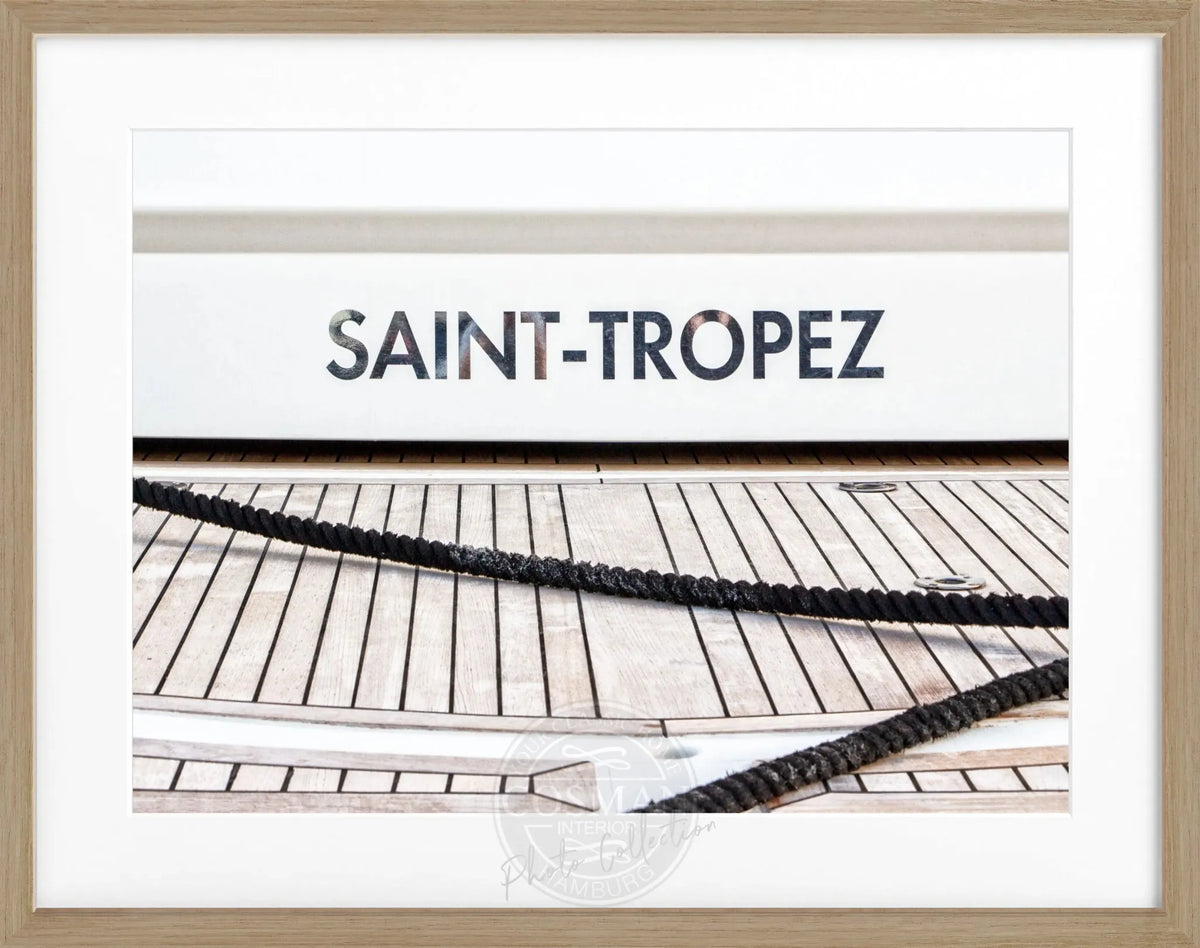 Schwarz-weiß Poster mit Rahmen ’Boot’ Saint Tropez, 31x25cm, von Cosman-Photocollection, maritimes Meeresmotiv