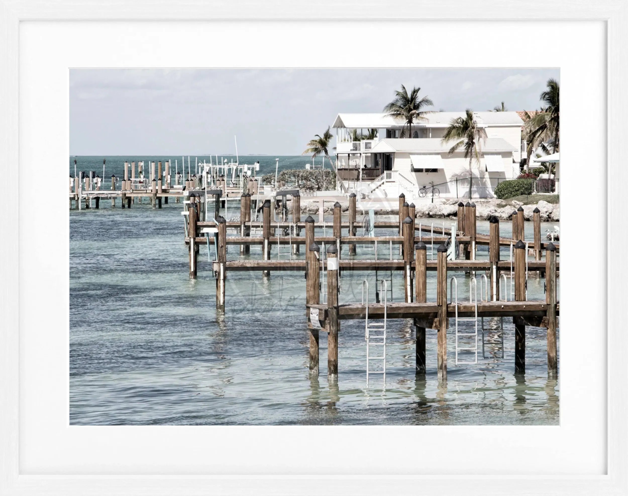 Schwarz-weiß Poster mit Rahmen, Florida Keys ‚Beach House‘, 31x25cm, von Cosman-Photocollection, Meeresküstenmotiv