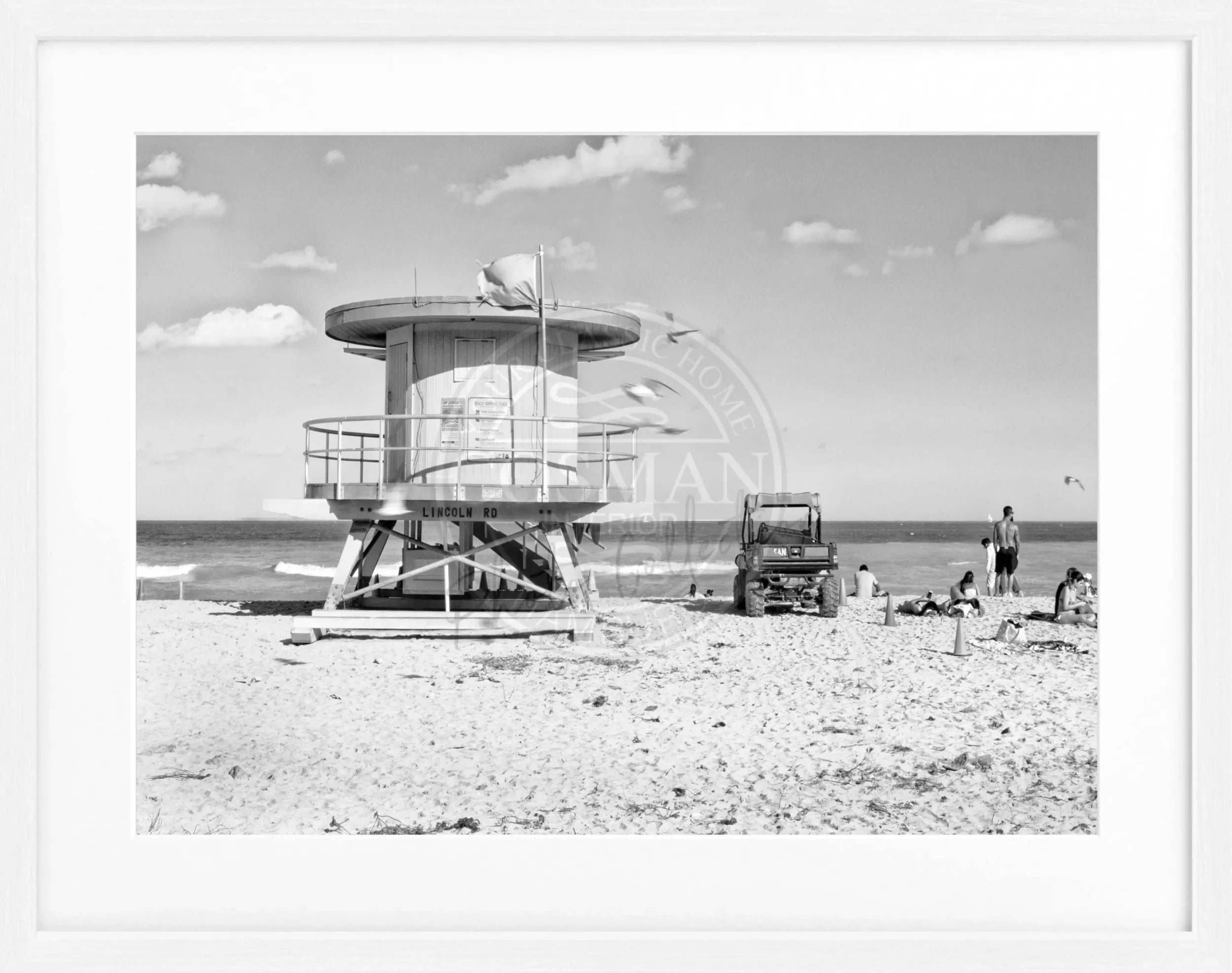 Schwarz-weiß Poster mit Rahmen von Cosman-Photocollection, Miami Beach Florida, 31x25 cm, stilvolle Wanddekoration
