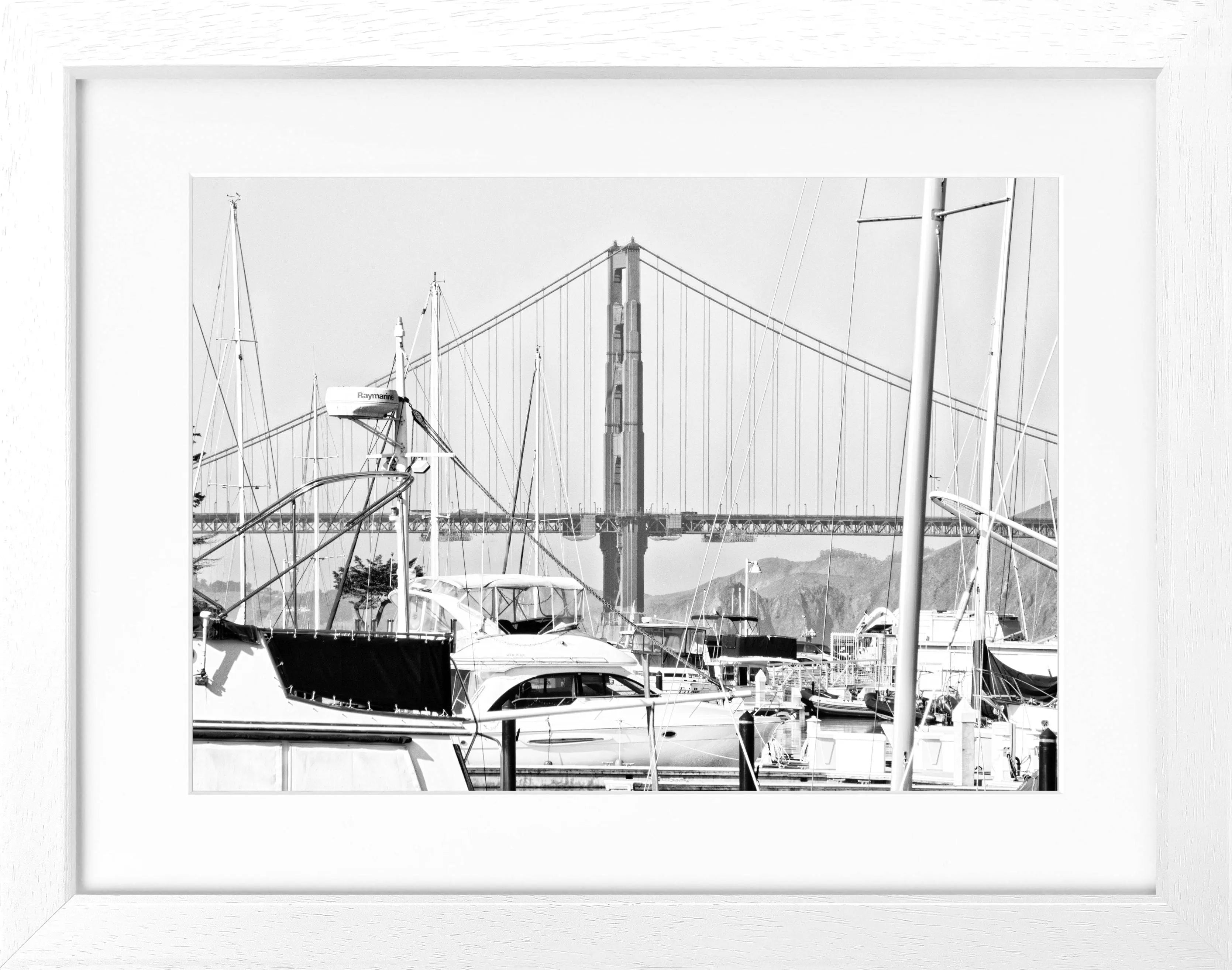 Schwarz-weiß Poster mit Rahmen von Cosman-Photocollection, Golden Gate Bridge in San Francisco, 31x25 cm, Motiv SF42