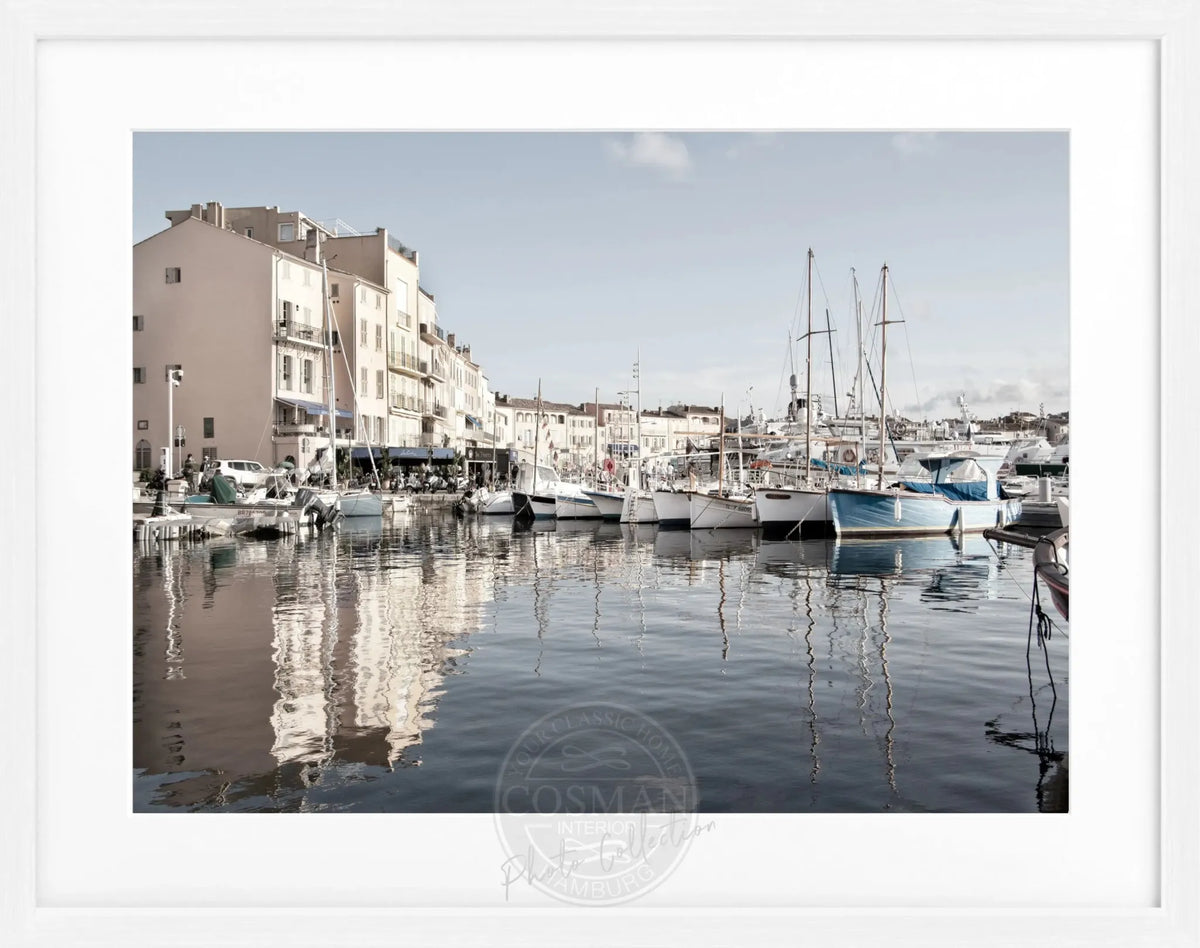 Schwarz-weiß Poster mit Rahmen ’Hafen’ Saint Tropez von Cosman-Photocollection, 31x25 cm, maritime Hafenansicht in eleganter Gestaltung