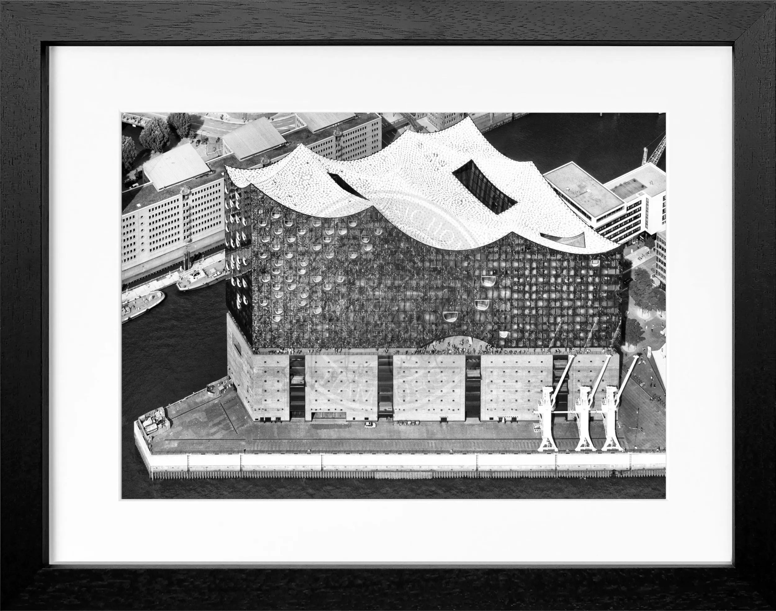 Schwarz-weiß Poster mit Rahmen von Cosman-Photocollection, Hamburg Elbphilharmonie, 31x25 cm, stilvolle Wanddekoration