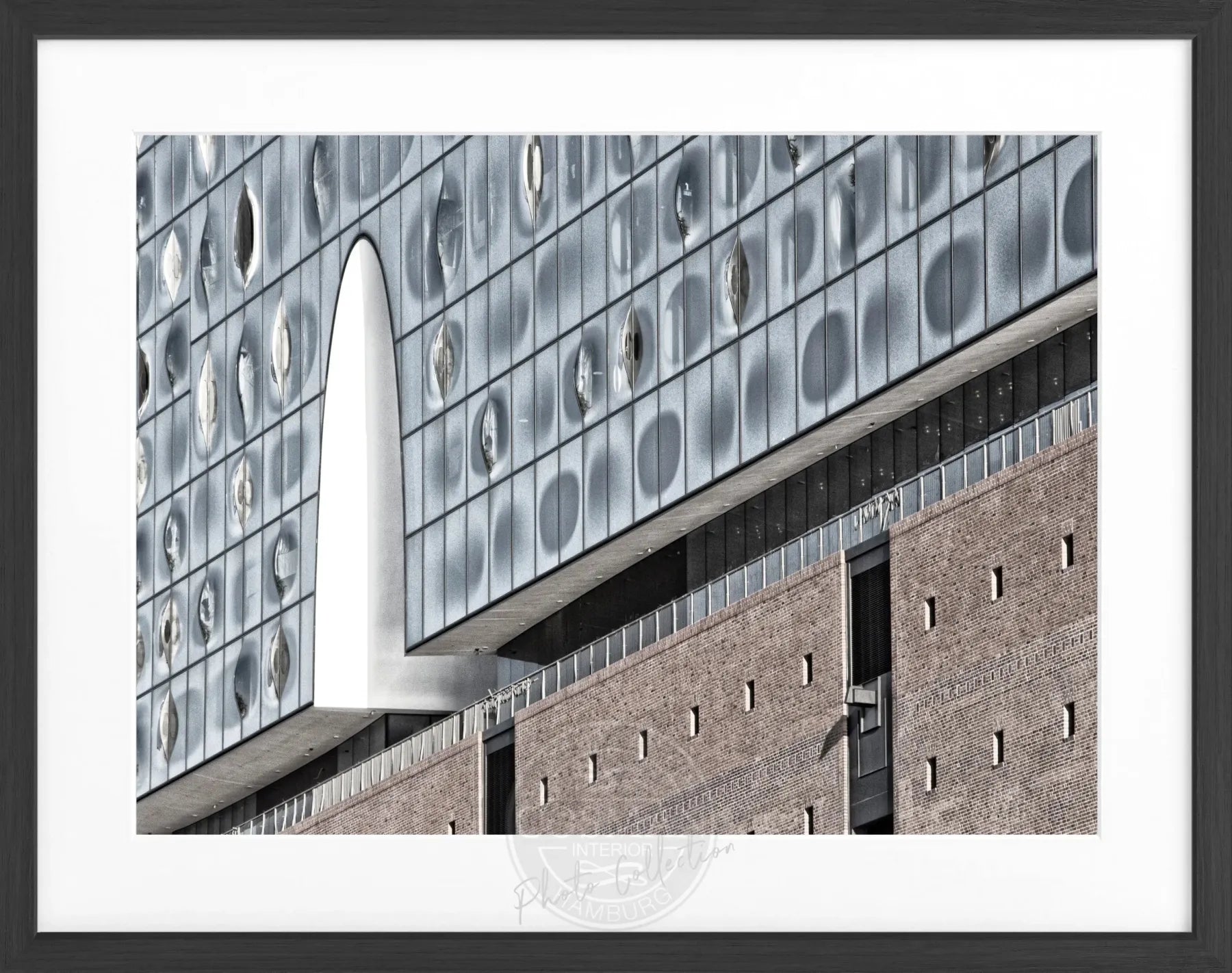 Schwarz-Weiß-Poster mit Rahmen Hamburg Elphi von Cosman-Photocollection, 31x25 cm, Wanddekoration mit Hafenmotiv