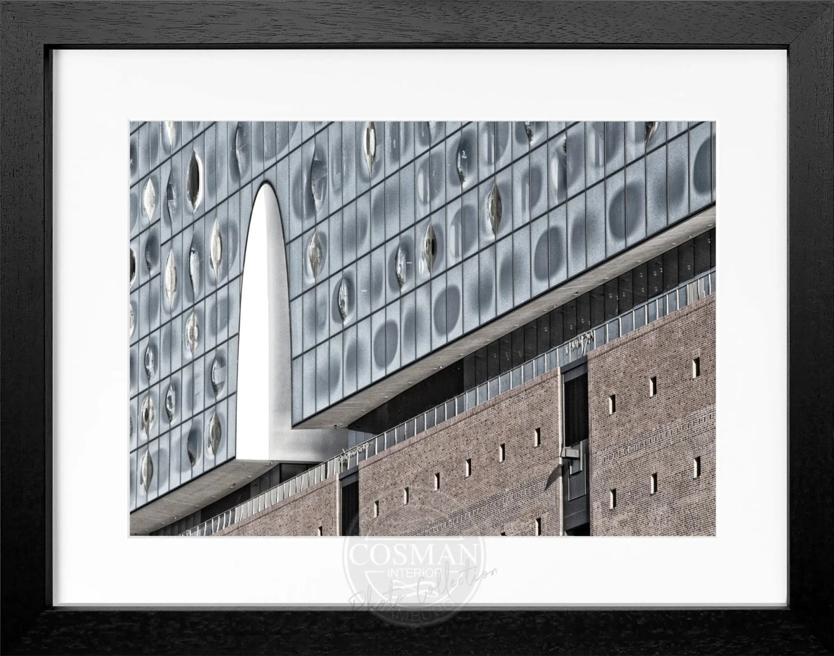 Schwarz-weiß Poster mit Rahmen, Hamburg Elphi Motiv, 31x25 cm, von Cosman-Photocollection, ideales Wandbild für Hamburg-Liebhaber