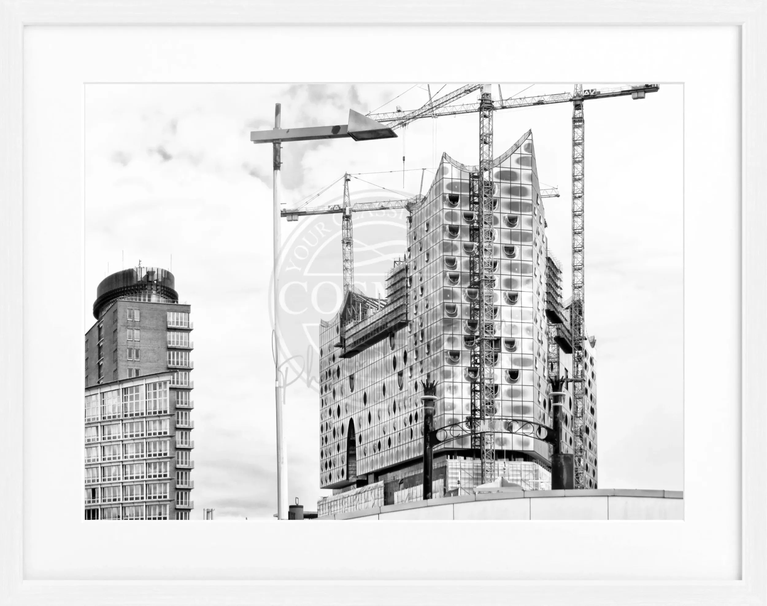 Schwarz-weiß Poster mit Rahmen, Hamburg Elphi Motiv, von Cosman-Photocollection, 31x25cm, Wanddekoration
