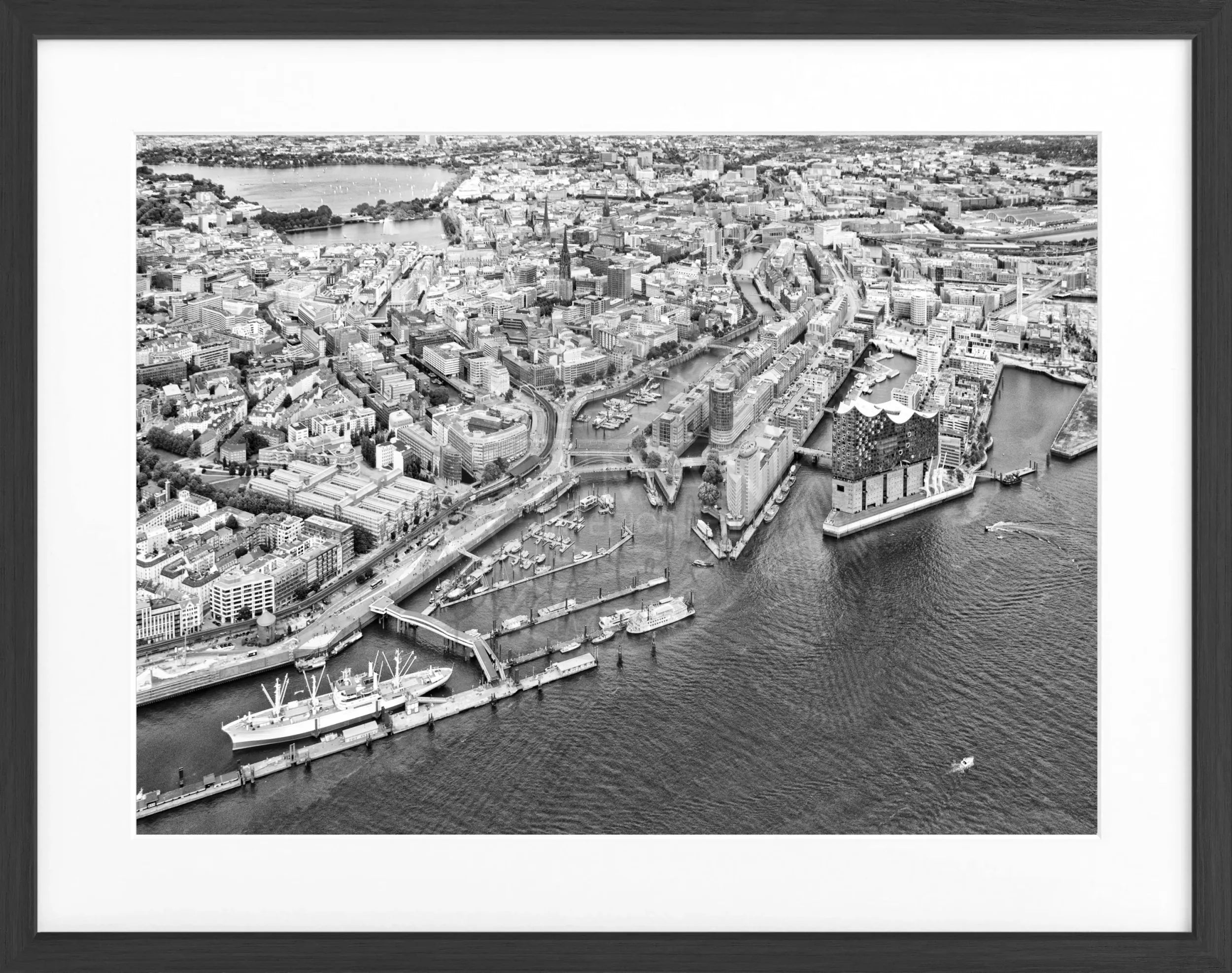Schwarz-weiß Poster mit Rahmen von Hamburg Hafen, 31x25cm, von Cosman-Photocollection, stilvolles Wandbild für Hamburg-Liebhaber