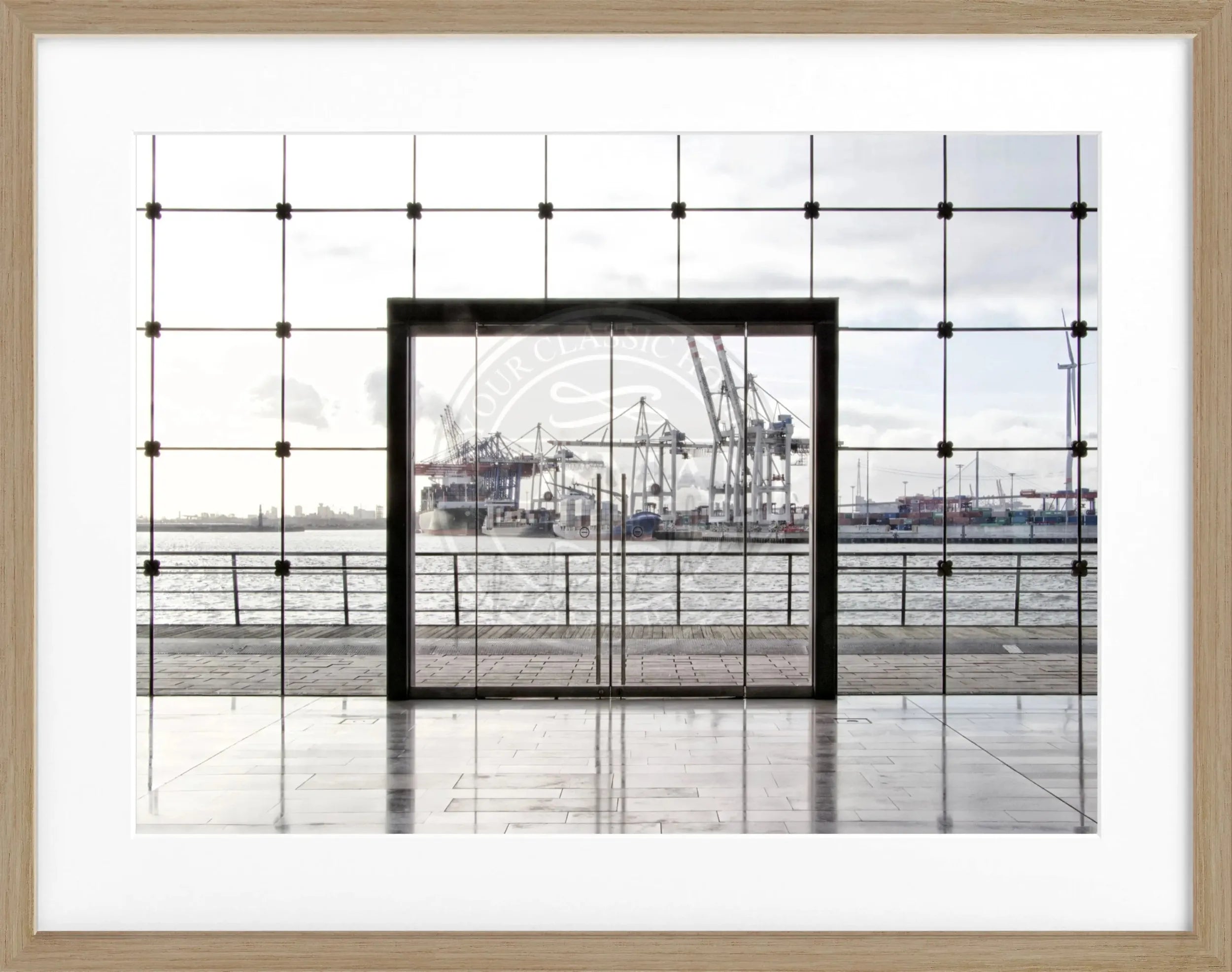 Schwarz-weiß Poster mit Rahmen von Hamburg Hafen, Hamburg, von Cosman-Photocollection, 31x25 cm, maritimes Motiv