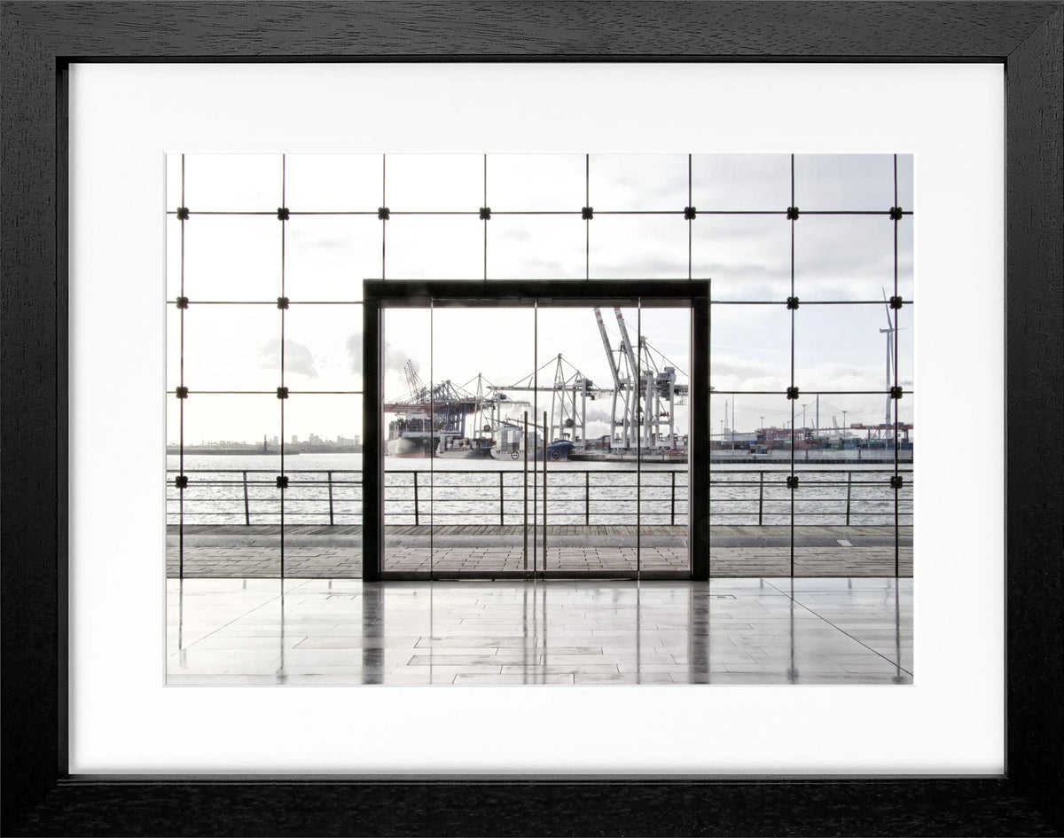 Schwarz-weiß Poster mit Rahmen, Hamburg Hafen, Cosman-Photocollection, 31x25cm, maritime Stadtansicht