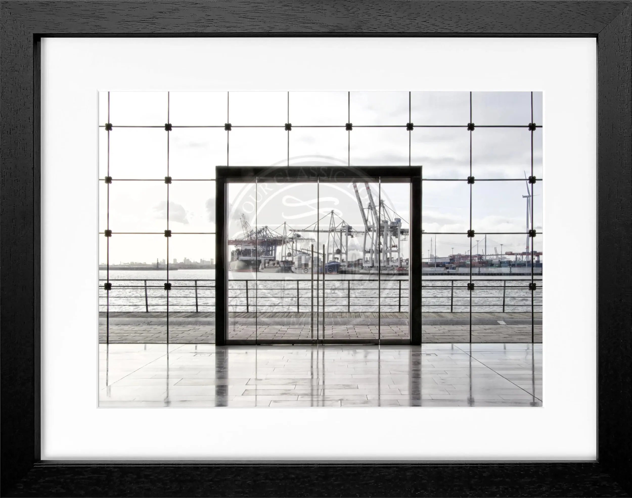 Schwarz-weiß Poster mit Rahmen, Hamburg Hafen, Cosman-Photocollection, 31x25cm, maritime Stadtansicht