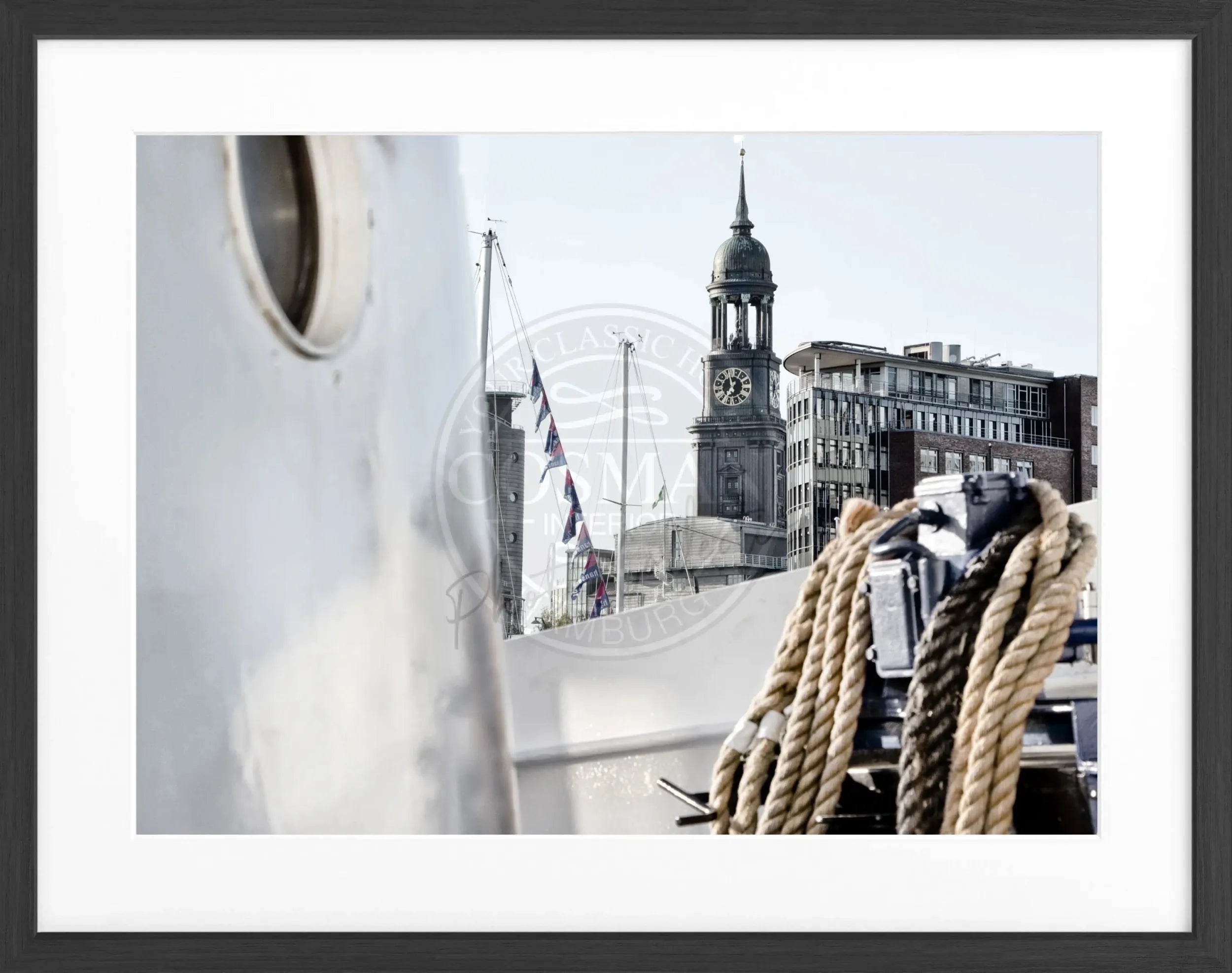 Poster mit Rahmen Hamburg ’Michel’ HH19 by Cosman-Photocollection
