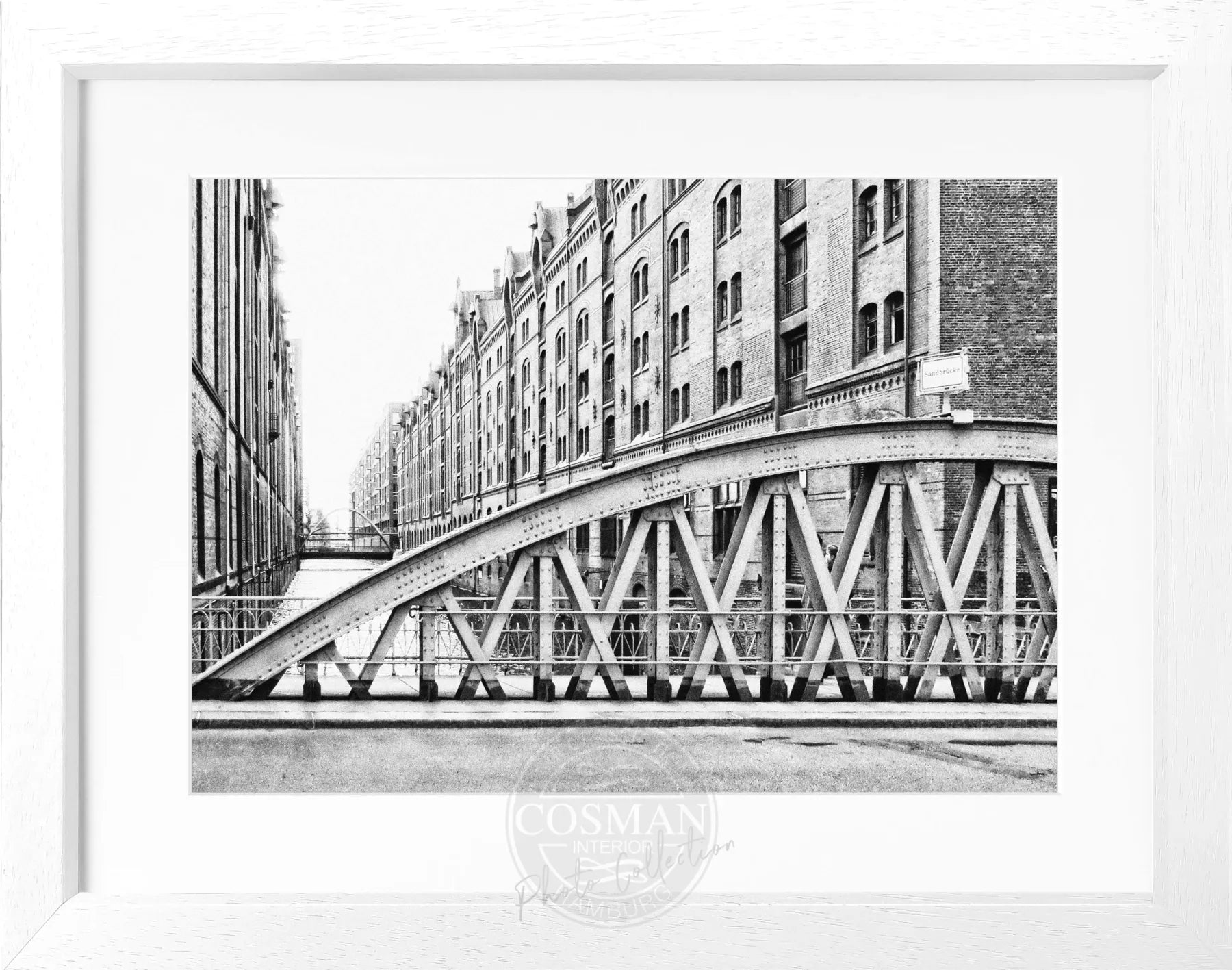 Schwarz-weiß Poster mit Rahmen, Hamburg Speicherstadt Motiv, von Cosman-Photocollection, 31x25 cm, Wanddekoration