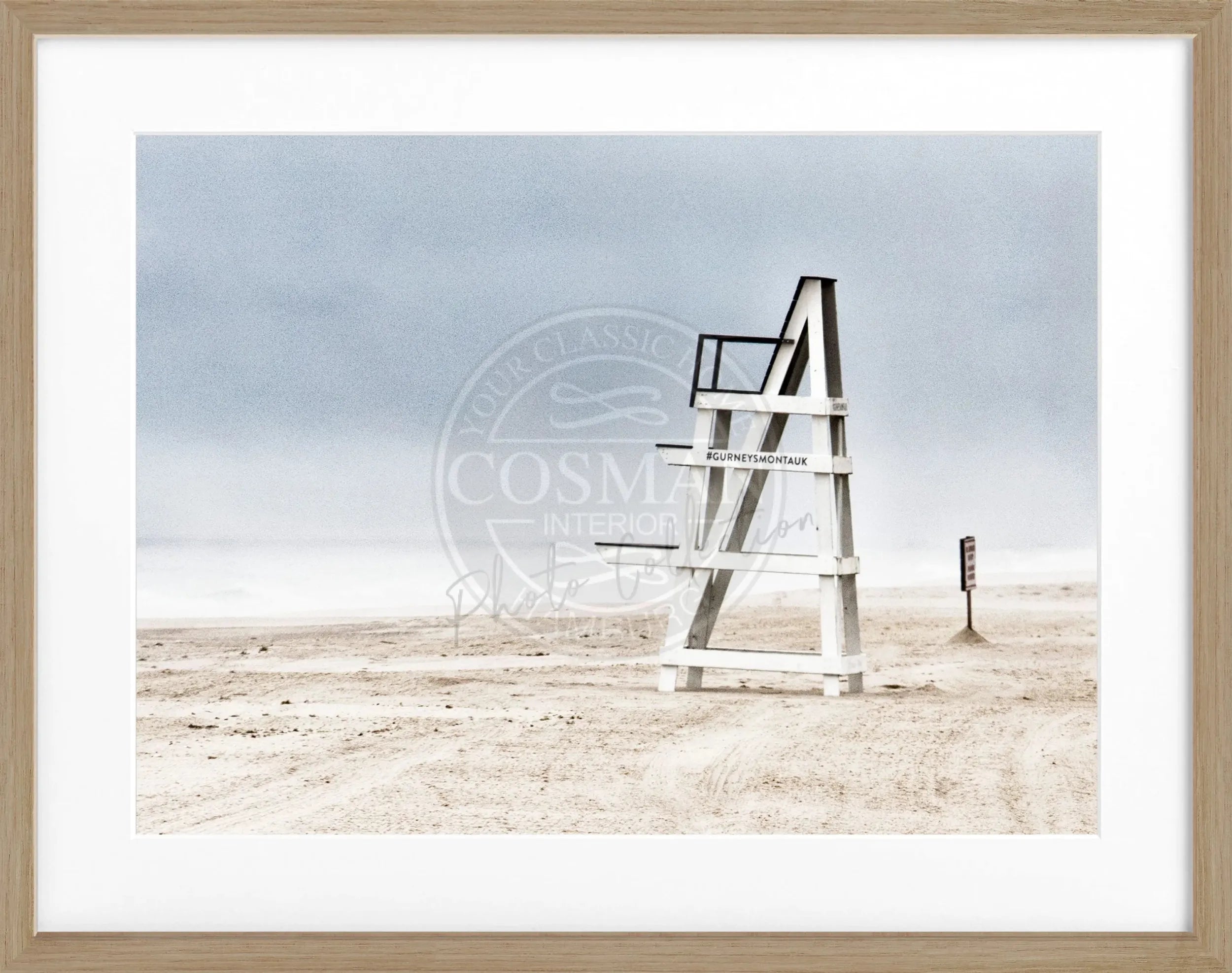Schwarz-weiß Poster mit Rahmen von Hamptons Long Island ’Beach’ von Cosman-Photocollection, 31x25 cm, Strandmotiv.