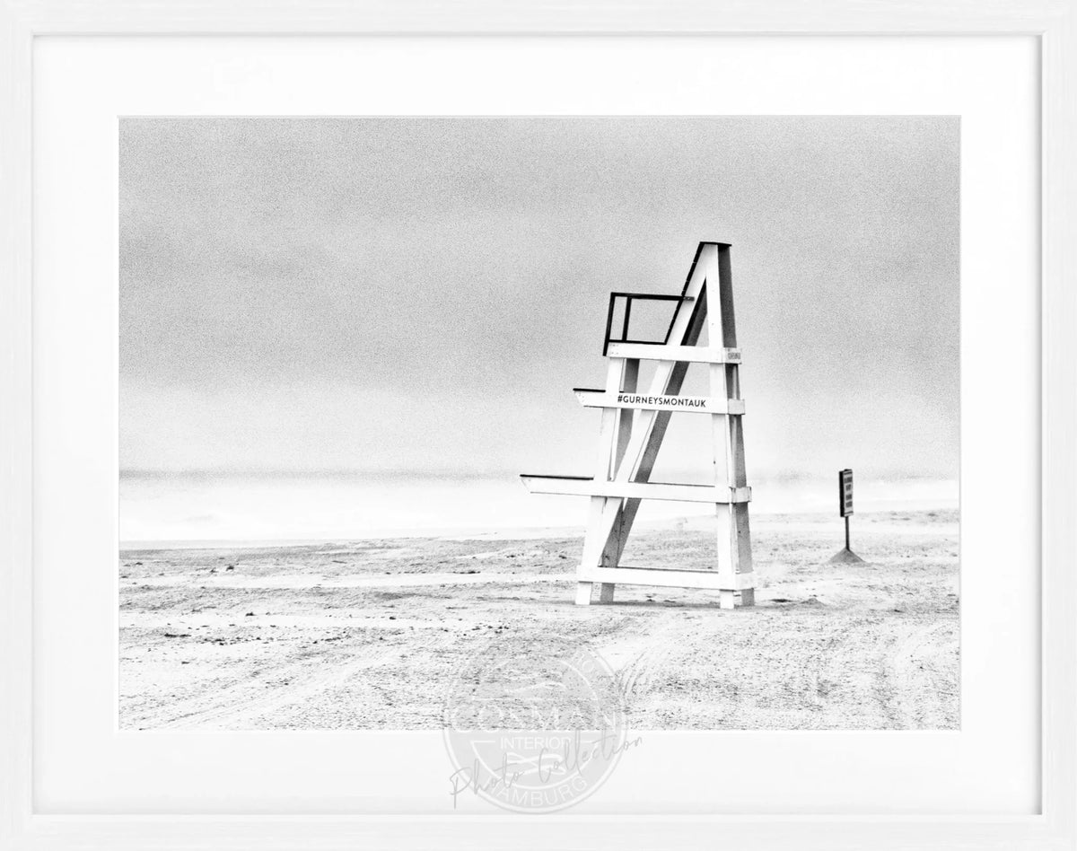 Schwarz-weiß Poster mit Rahmen von Cosman-Photocollection, Hamptons Long Island Beach, 31x25 cm, Strandmotiv