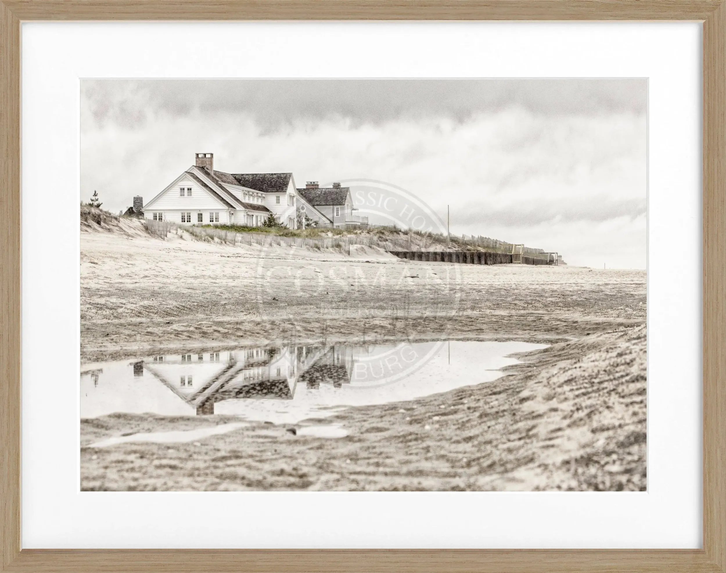 Schwarz-weiß Poster mit Rahmen, Hamptons Long Island ’Beach House’ von Cosman-Photocollection, 31x25cm, dekoratives Wandbild