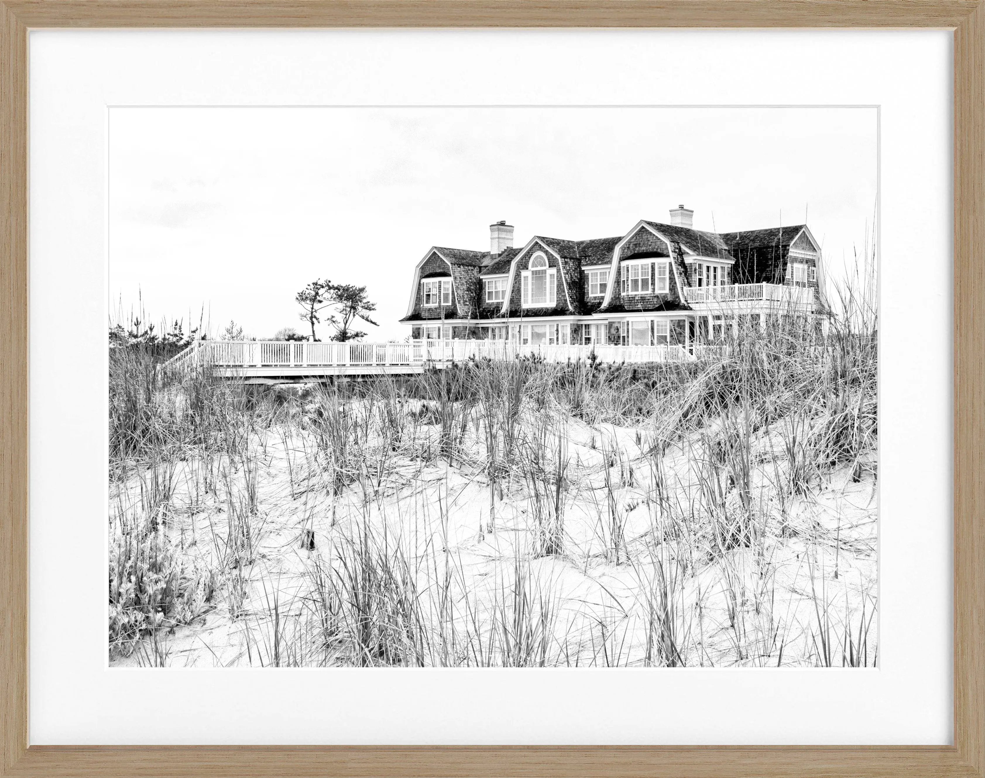Schwarz-weiß Poster mit Rahmen, Hamptons Long Island ‚Beach House‘, Cosman-Photocollection, 31x25 cm, maritimes Motiv
