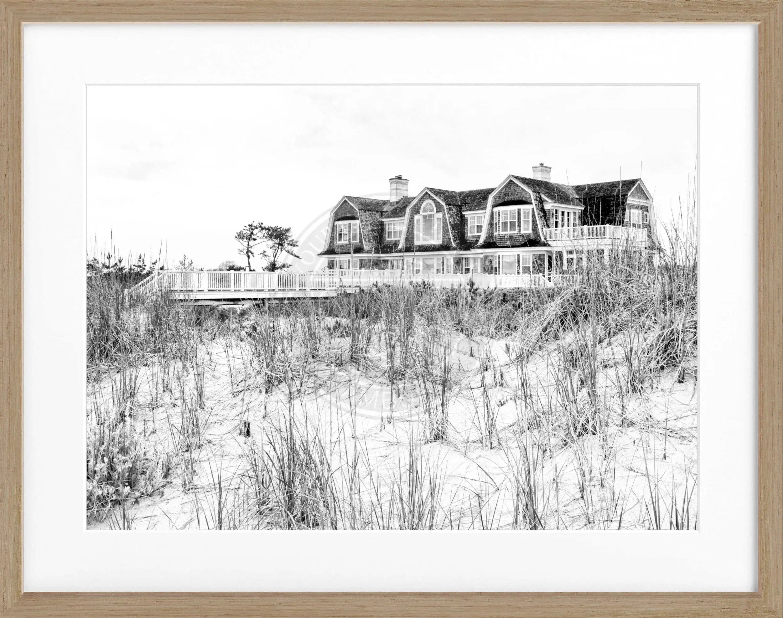 Schwarz-weiß Poster mit Rahmen, Hamptons Long Island ‚Beach House‘, Cosman-Photocollection, 31x25 cm, maritimes Motiv