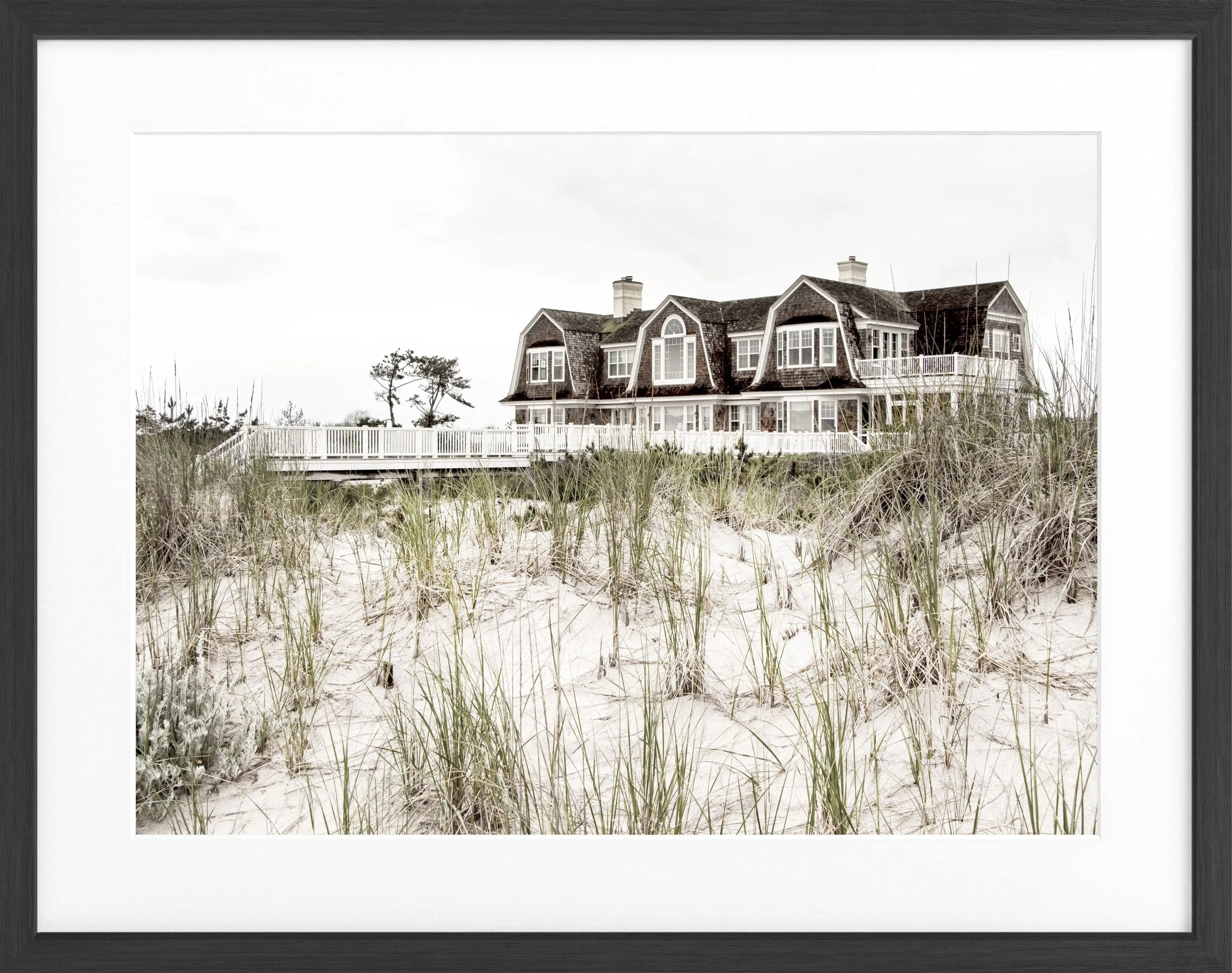 Schwarz-weiß Poster mit Rahmen, Hamptons Long Island Beach House, von Cosman-Photocollection, 31x25cm, dekoratives Wandbild